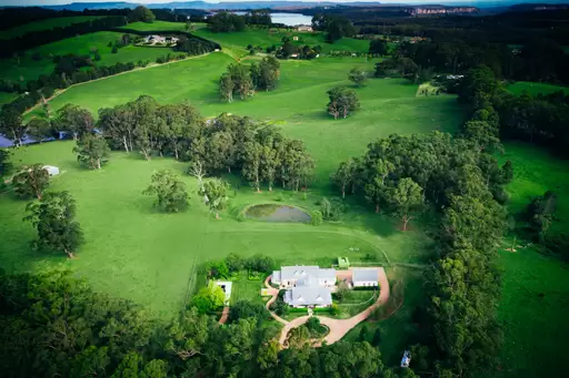 Avoca Sold by Drew Lindsay Sotheby's International Realty
