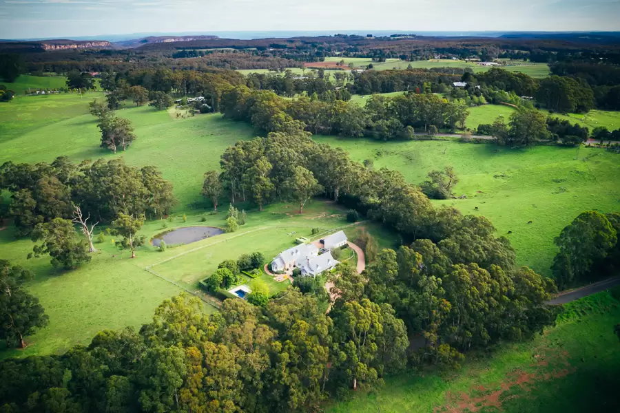 Avoca Sold by Drew Lindsay Sotheby's International Realty - image 16