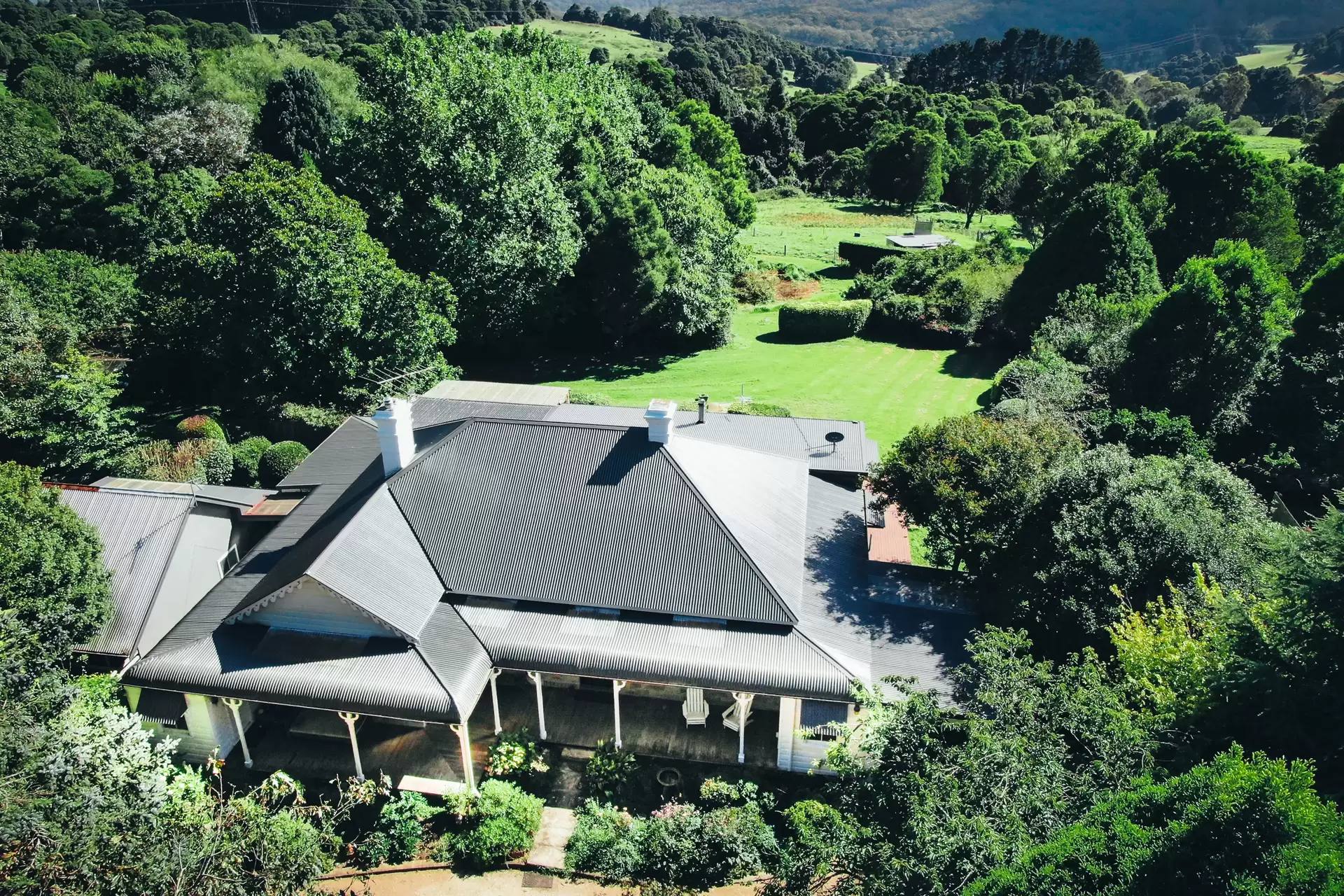 8-10 Lemmons Road, Robertson Sold by Drew Lindsay Sotheby's International Realty - image 3