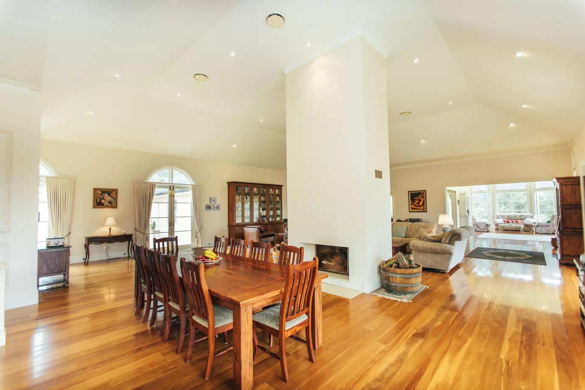 Manchester Square Sold by Drew Lindsay Sotheby's International Realty - image 14