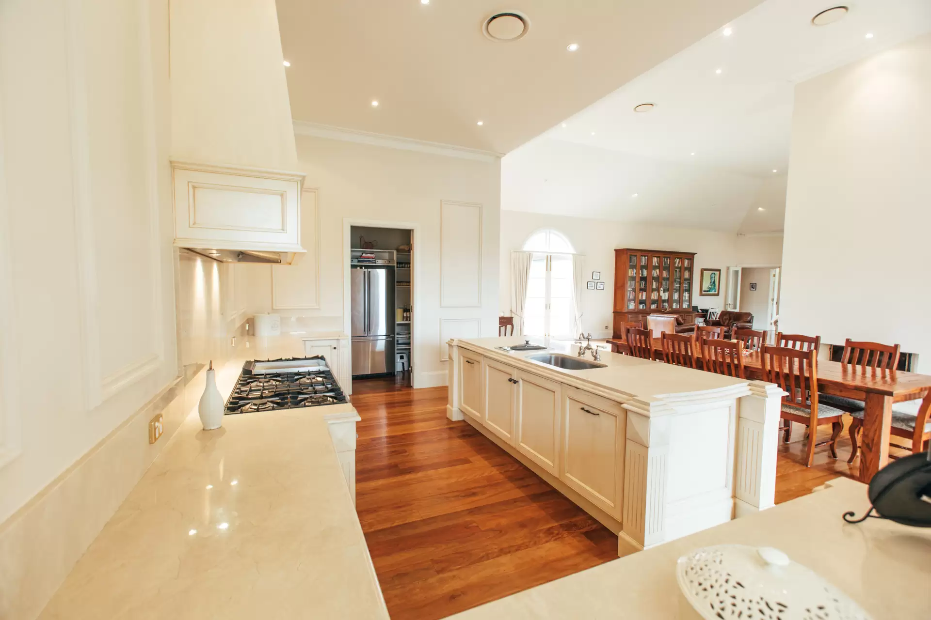 Manchester Square Sold by Drew Lindsay Sotheby's International Realty - image 15