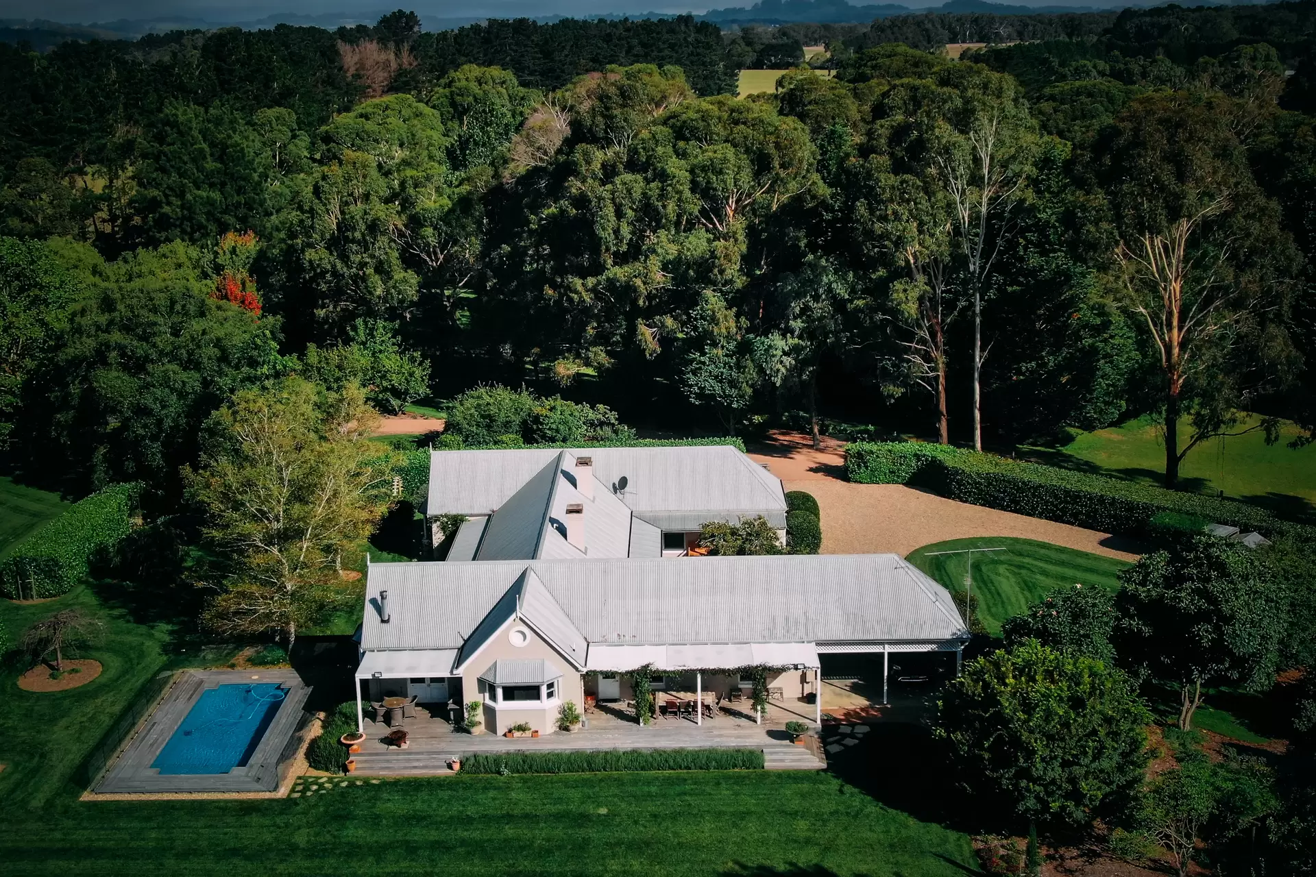 Glenquarry Sold by Drew Lindsay Sotheby's International Realty - image 2
