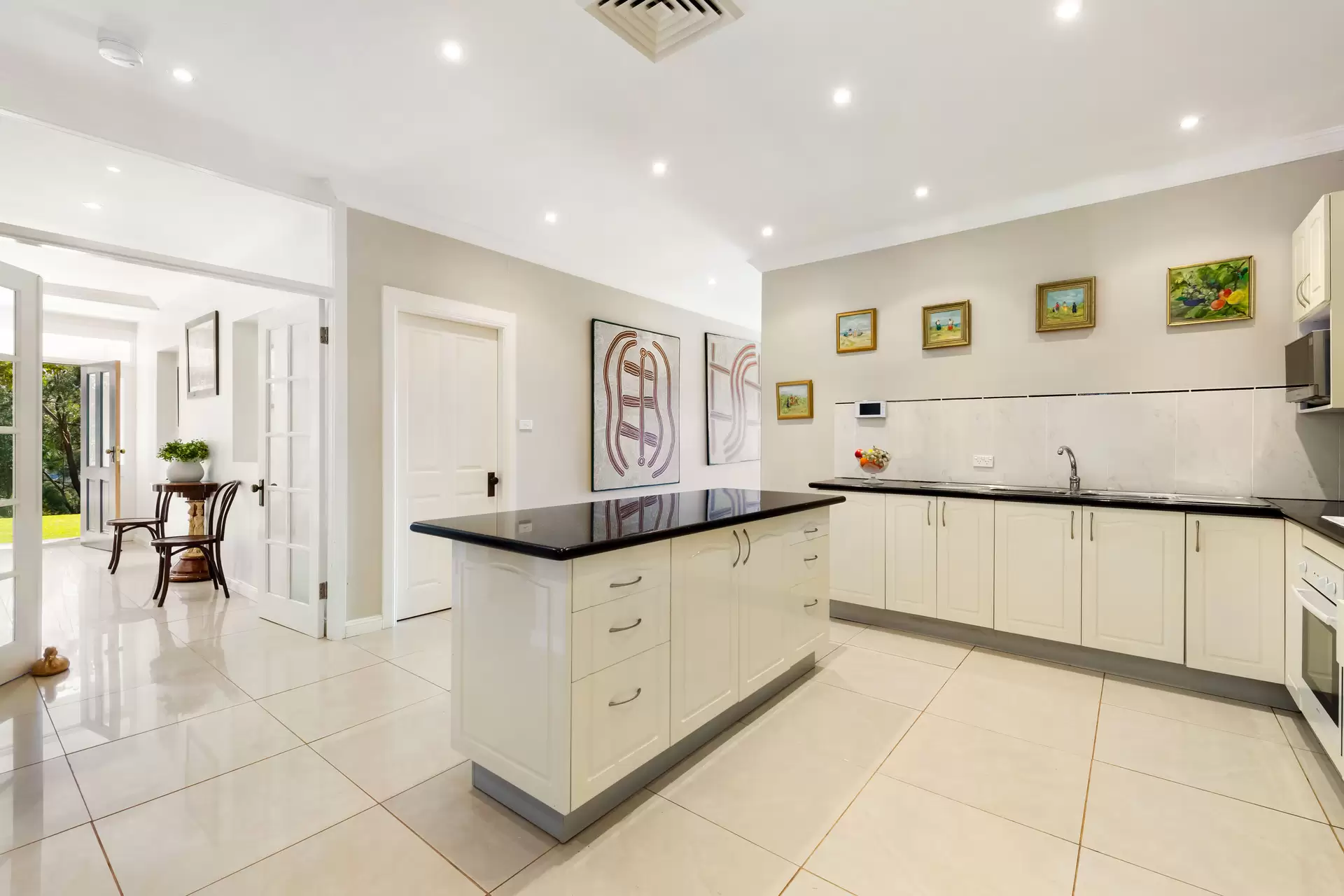 Kangaloon Sold by Drew Lindsay Sotheby's International Realty - image 8