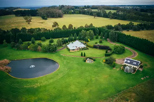 223 Greenhills Road, Werai Sold by Drew Lindsay Sotheby's International Realty