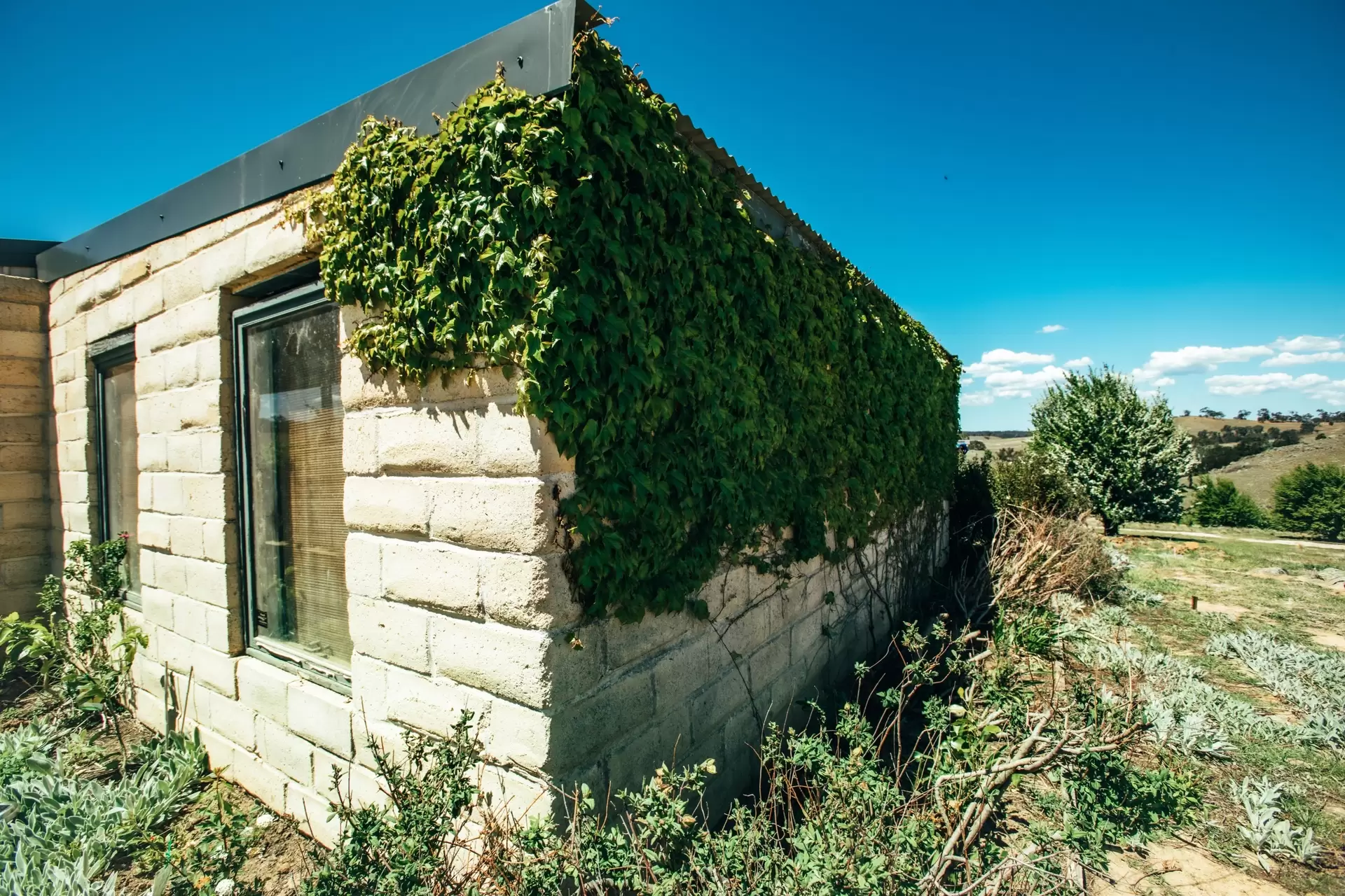 1203 Jerrara Road, Bungonia Sold by Drew Lindsay Sotheby's International Realty - image 1