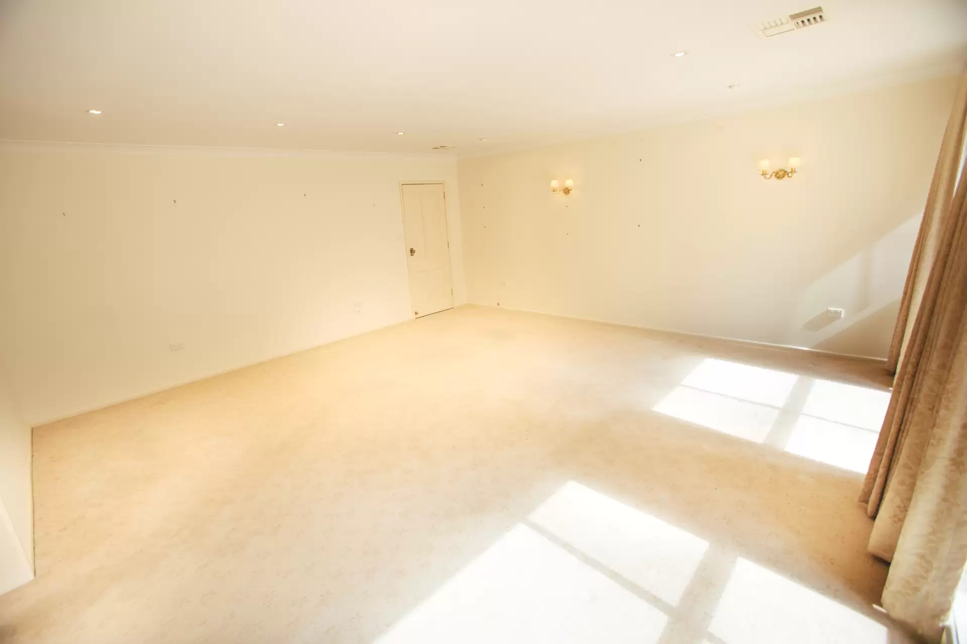 57 Sunninghill Avenue, Burradoo Sold by Drew Lindsay Sotheby's International Realty - image 9