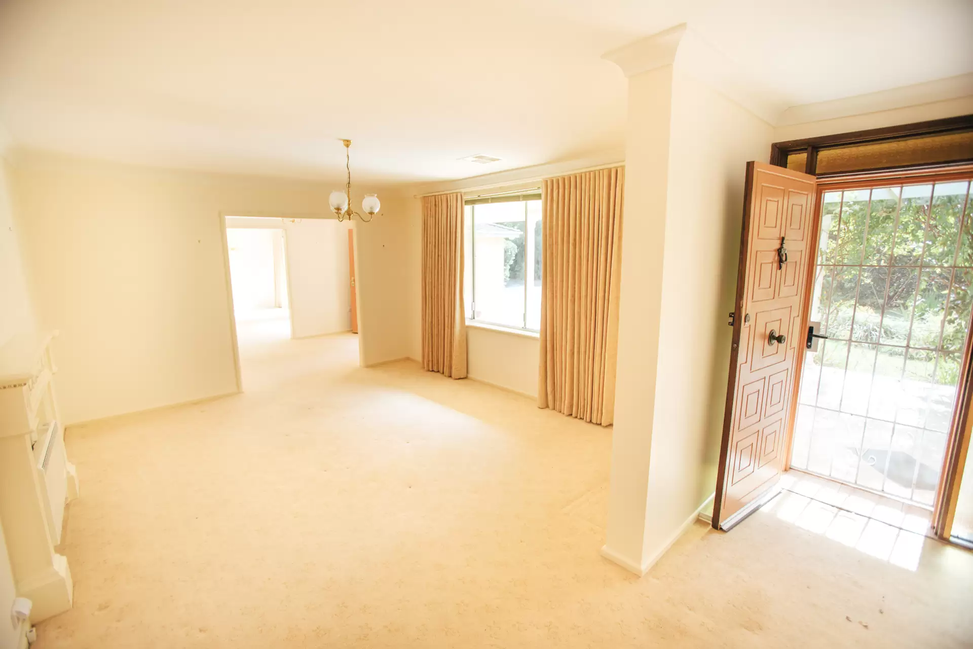 57 Sunninghill Avenue, Burradoo Sold by Drew Lindsay Sotheby's International Realty - image 6