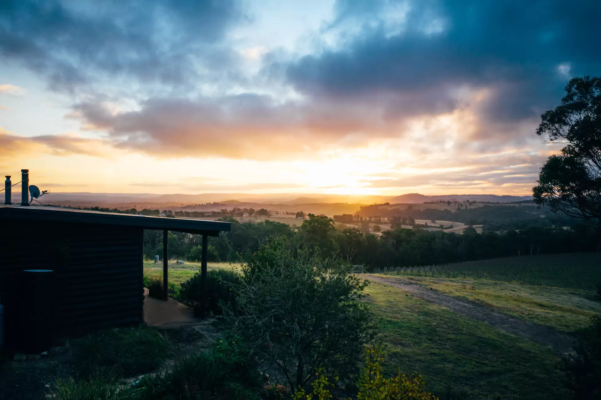 1371 Tugalong Road, Canyonleigh Sold by Drew Lindsay Sotheby's International Realty - image 3