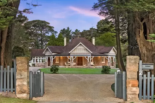 2 Lovelle Street, Moss Vale Sold by Drew Lindsay Sotheby's International Realty