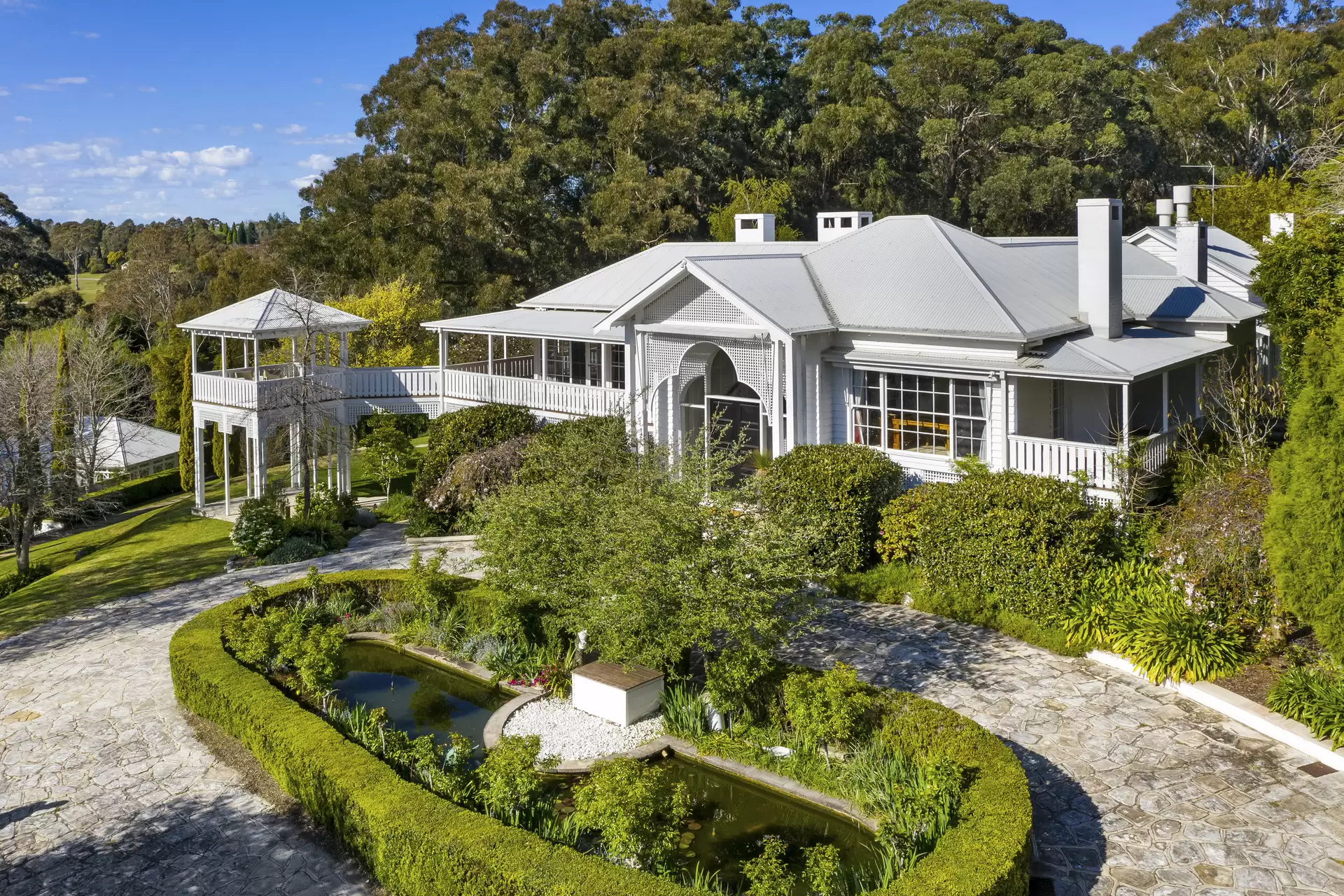 Mittagong Sold by Drew Lindsay Sotheby's International Realty - image 1