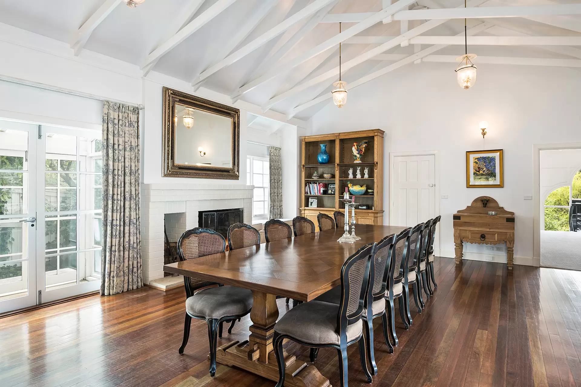 Mittagong Sold by Drew Lindsay Sotheby's International Realty - image 9