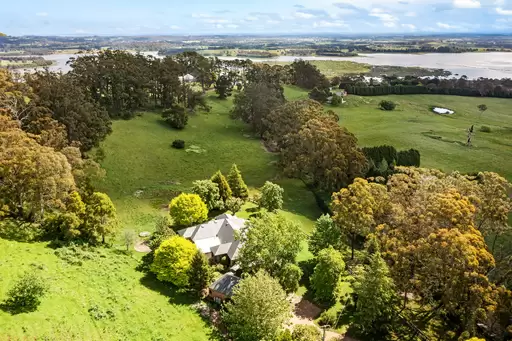 Kangaloon Sold by Drew Lindsay Sotheby's International Realty