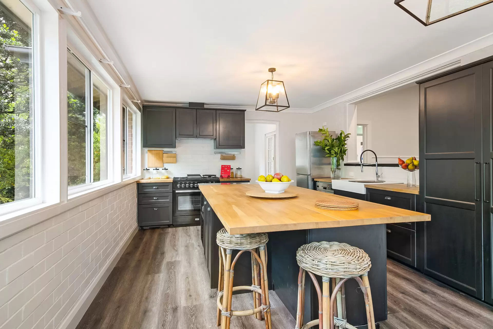 13 Centennial Road, Bowral Sold by Drew Lindsay Sotheby's International Realty - image 5