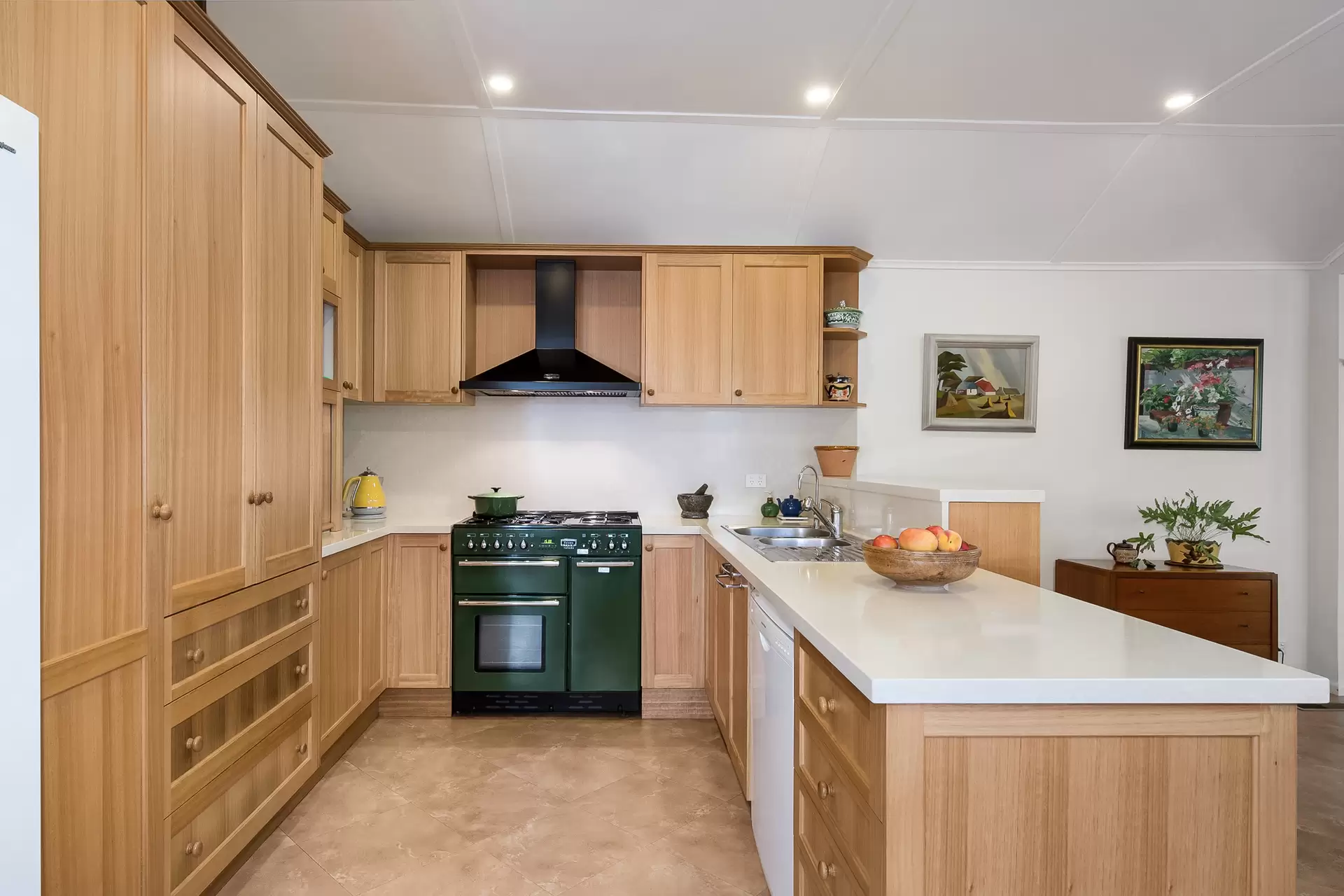 76 Merrigang Street, Bowral Sold by Drew Lindsay Sotheby's International Realty - image 9