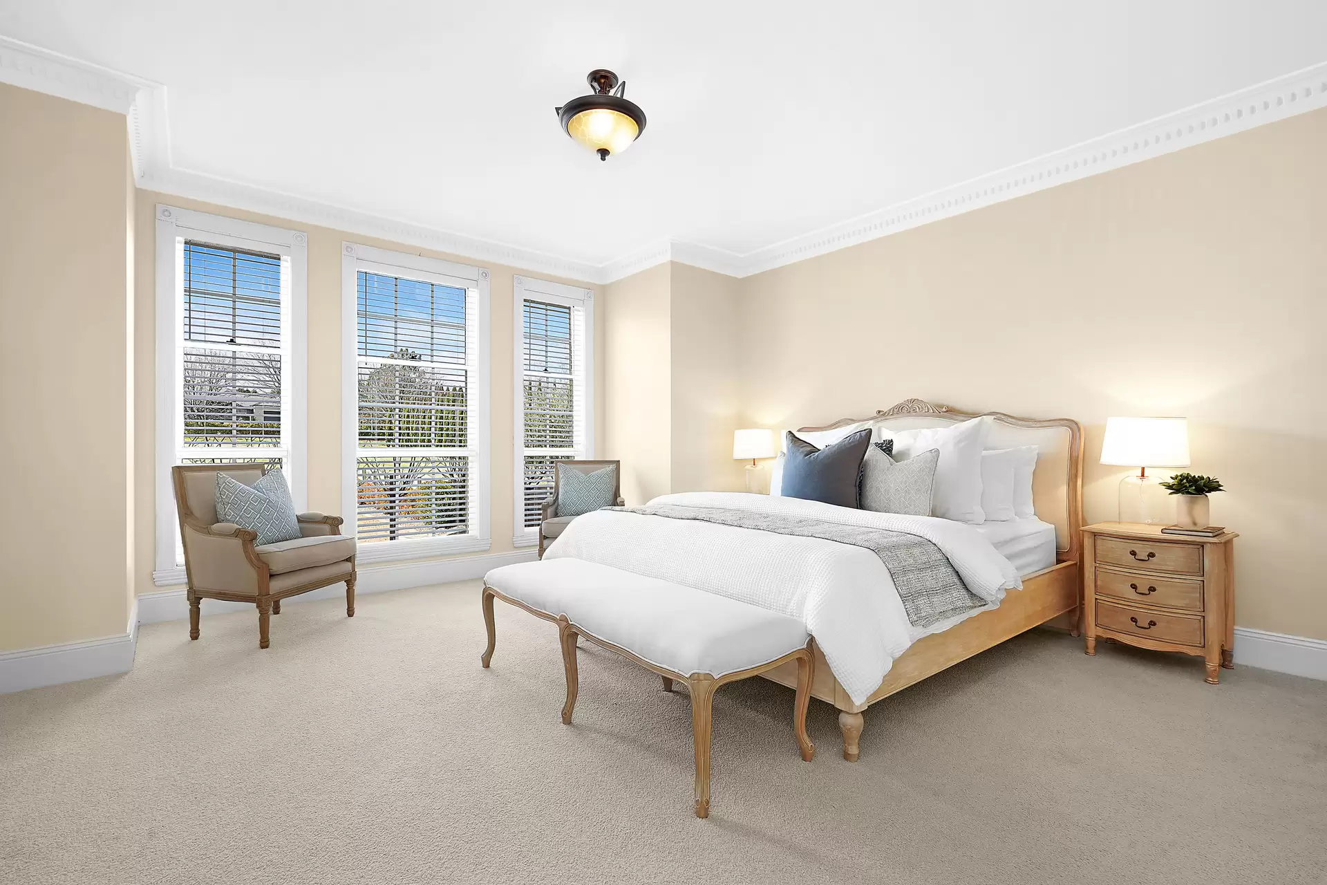7 Windsor Crescent, Moss Vale Sold by Drew Lindsay Sotheby's International Realty - image 11
