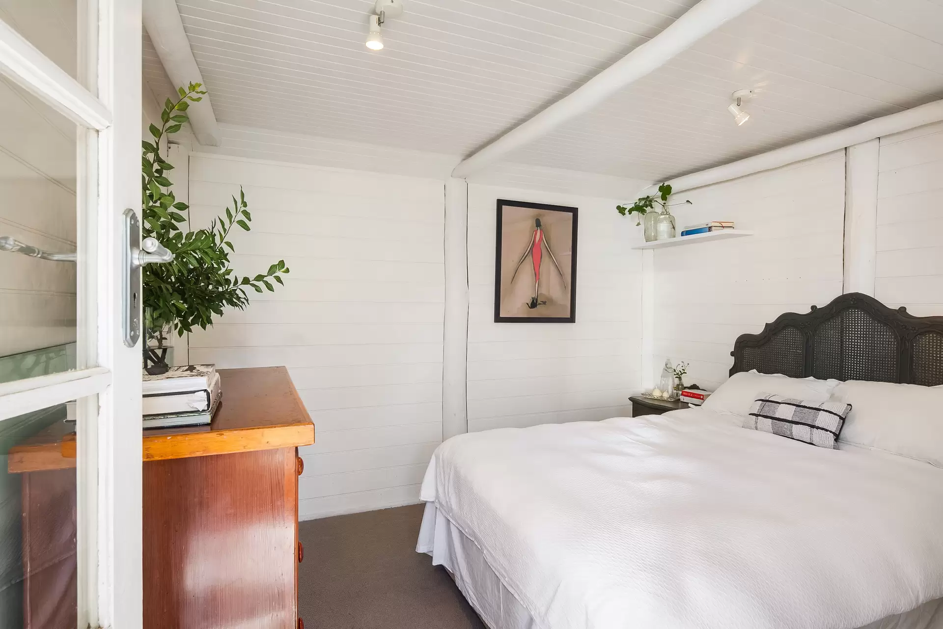 27 Gordon Road, Bowral Sold by Drew Lindsay Sotheby's International Realty - image 5