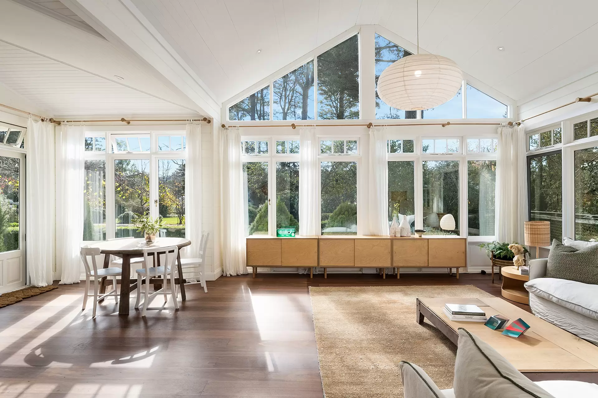 17-19 Holly Road, Burradoo Sold by Drew Lindsay Sotheby's International Realty - image 7