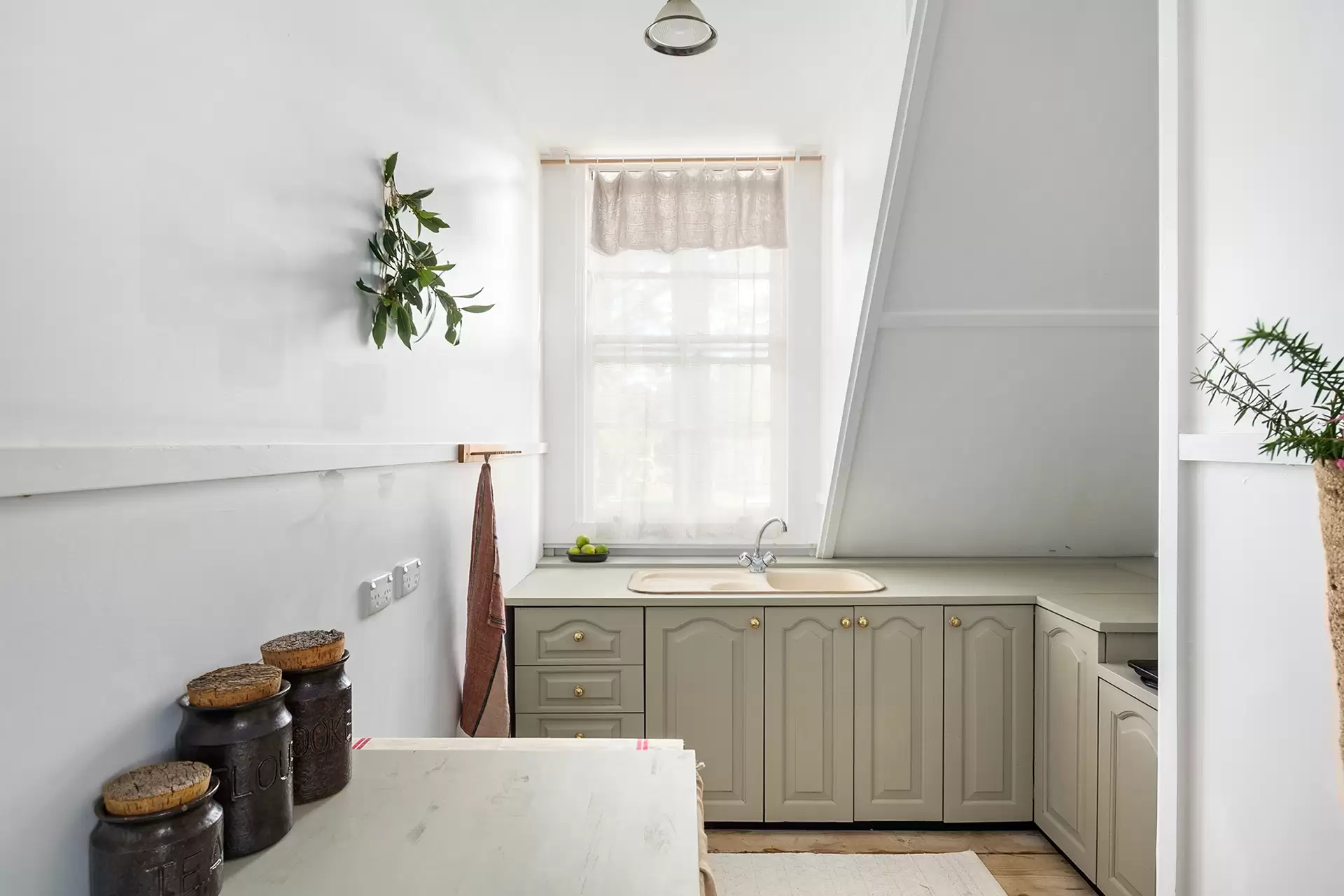 17-19 Holly Road, Burradoo Sold by Drew Lindsay Sotheby's International Realty - image 22