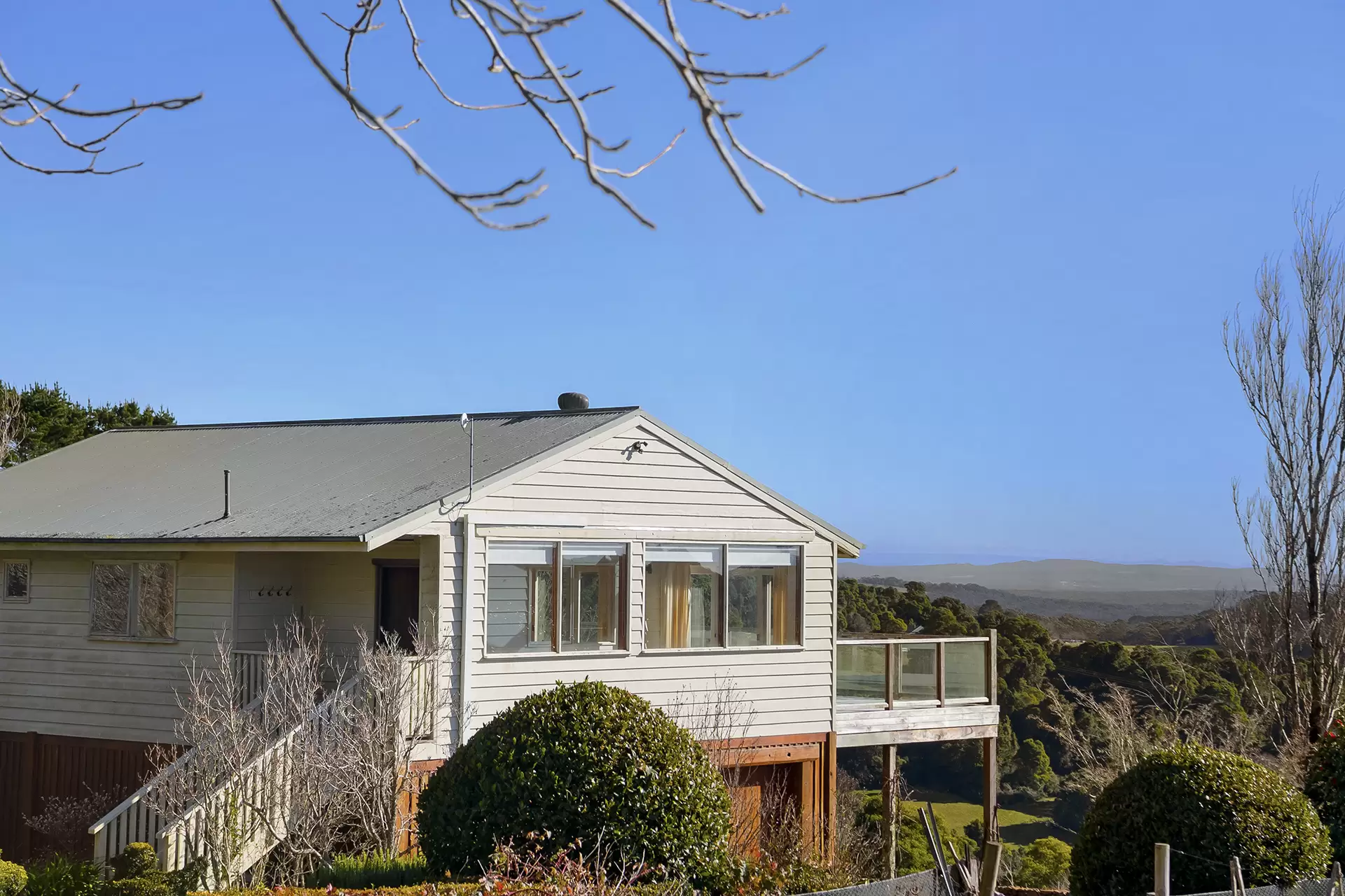 Robertson Sold by Drew Lindsay Sotheby's International Realty - image 4