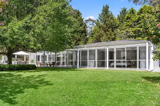 42 Garland Road, Bundanoon Sold by Drew Lindsay Sotheby's International Realty