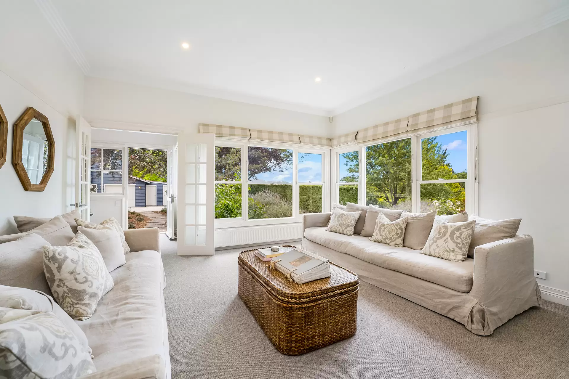 119-127 Merrigang Street, Bowral Sold by Drew Lindsay Sotheby's International Realty - image 7