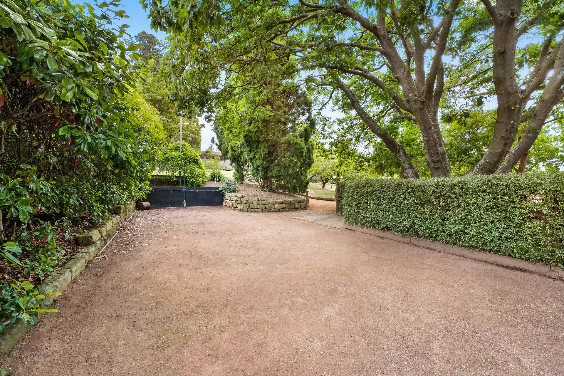 119-127 Merrigang Street, Bowral Sold by Drew Lindsay Sotheby's International Realty - image 20