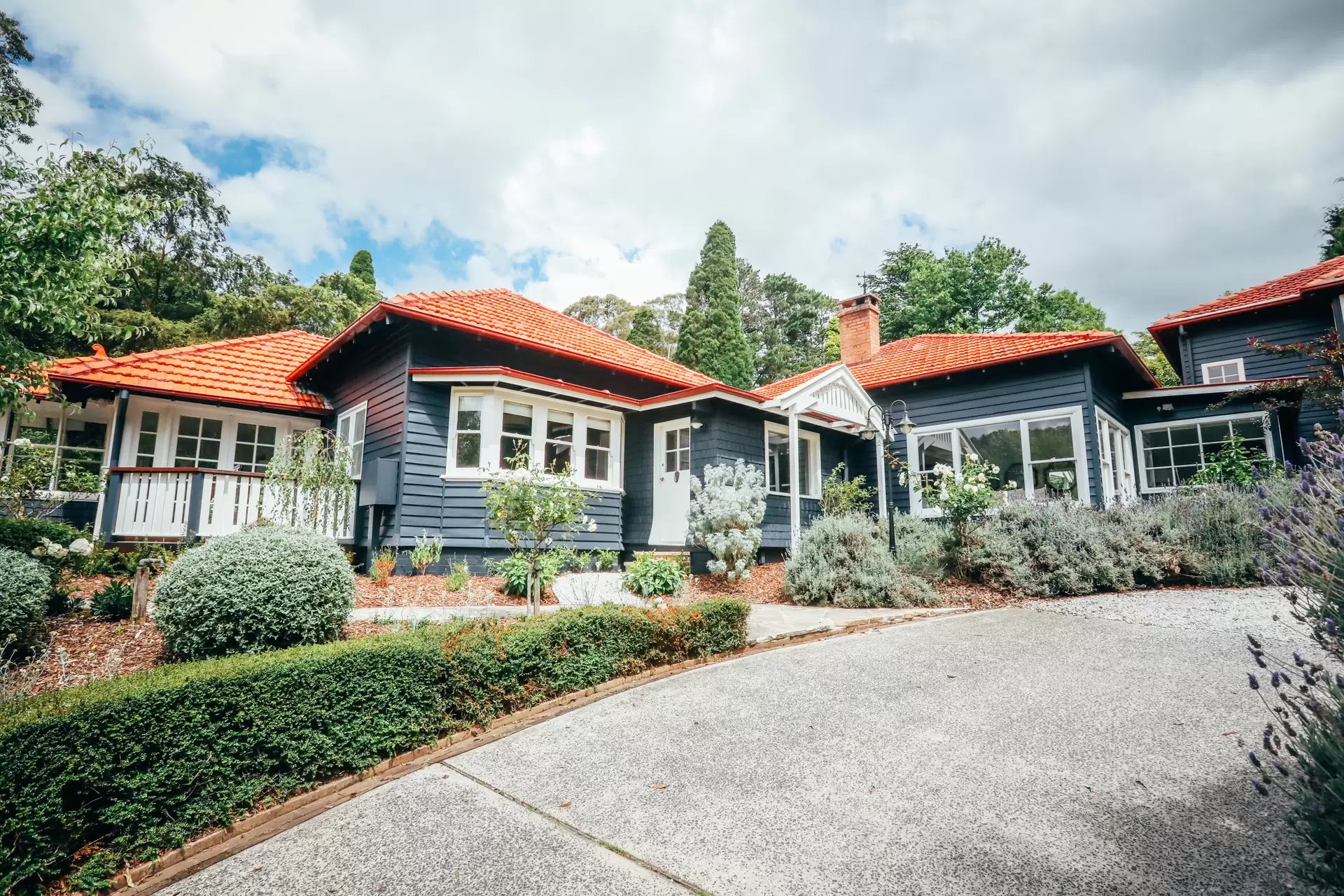 119-127 Merrigang Street, Bowral Sold by Drew Lindsay Sotheby's International Realty - image 5