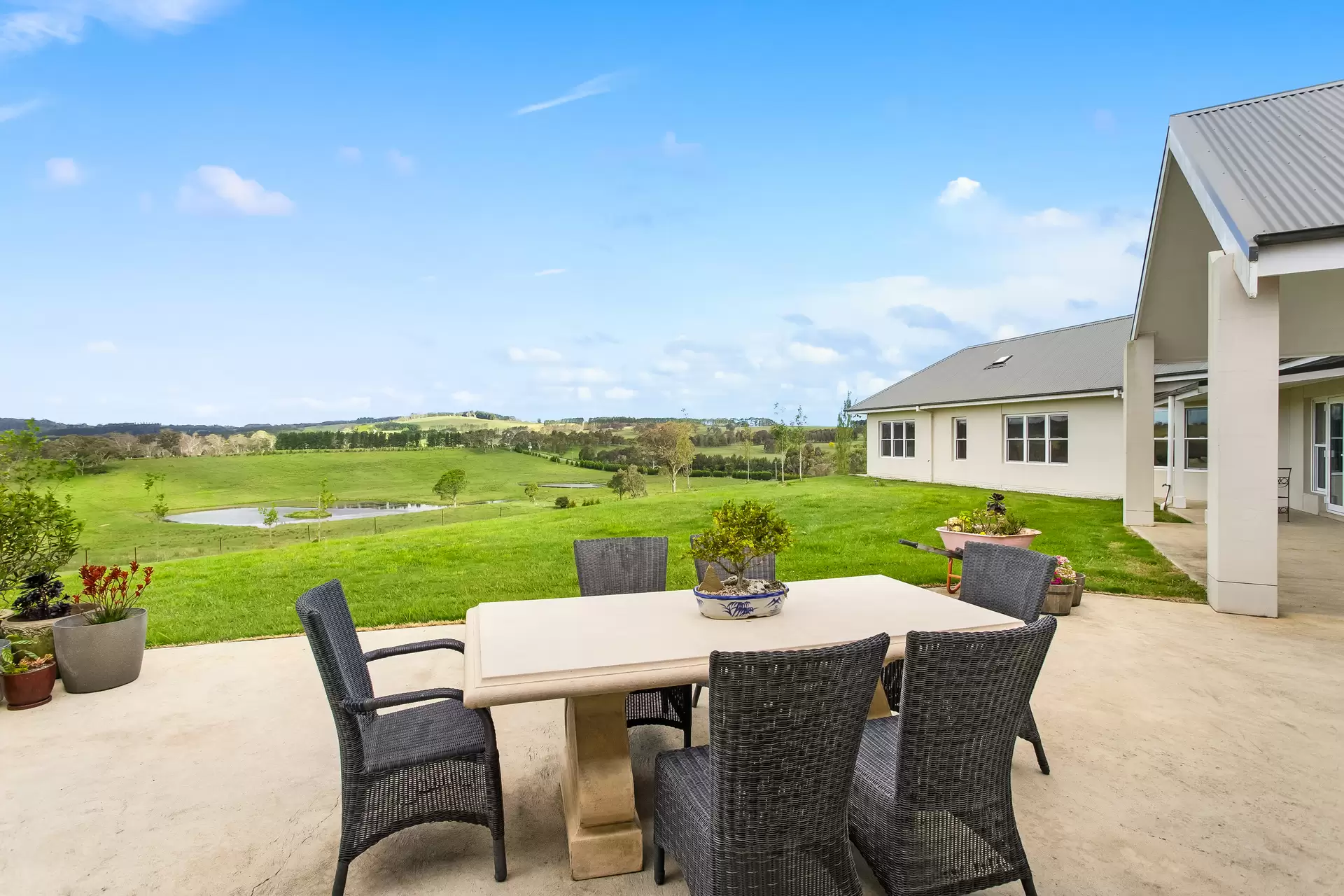 550 Oxleys Hill Road, Berrima Sold by Drew Lindsay Sotheby's International Realty - image 8