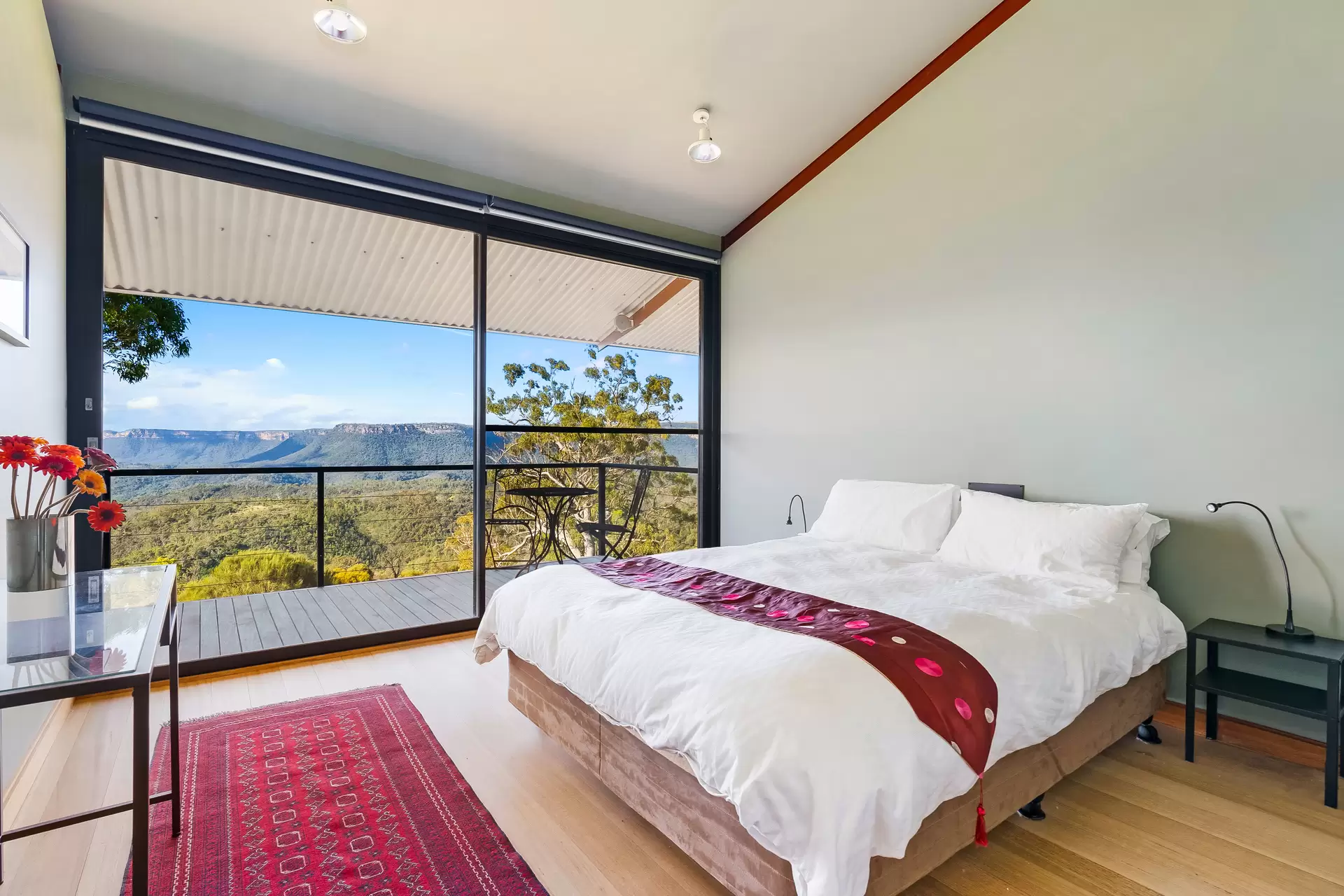Bullio Sold by Drew Lindsay Sotheby's International Realty - image 10
