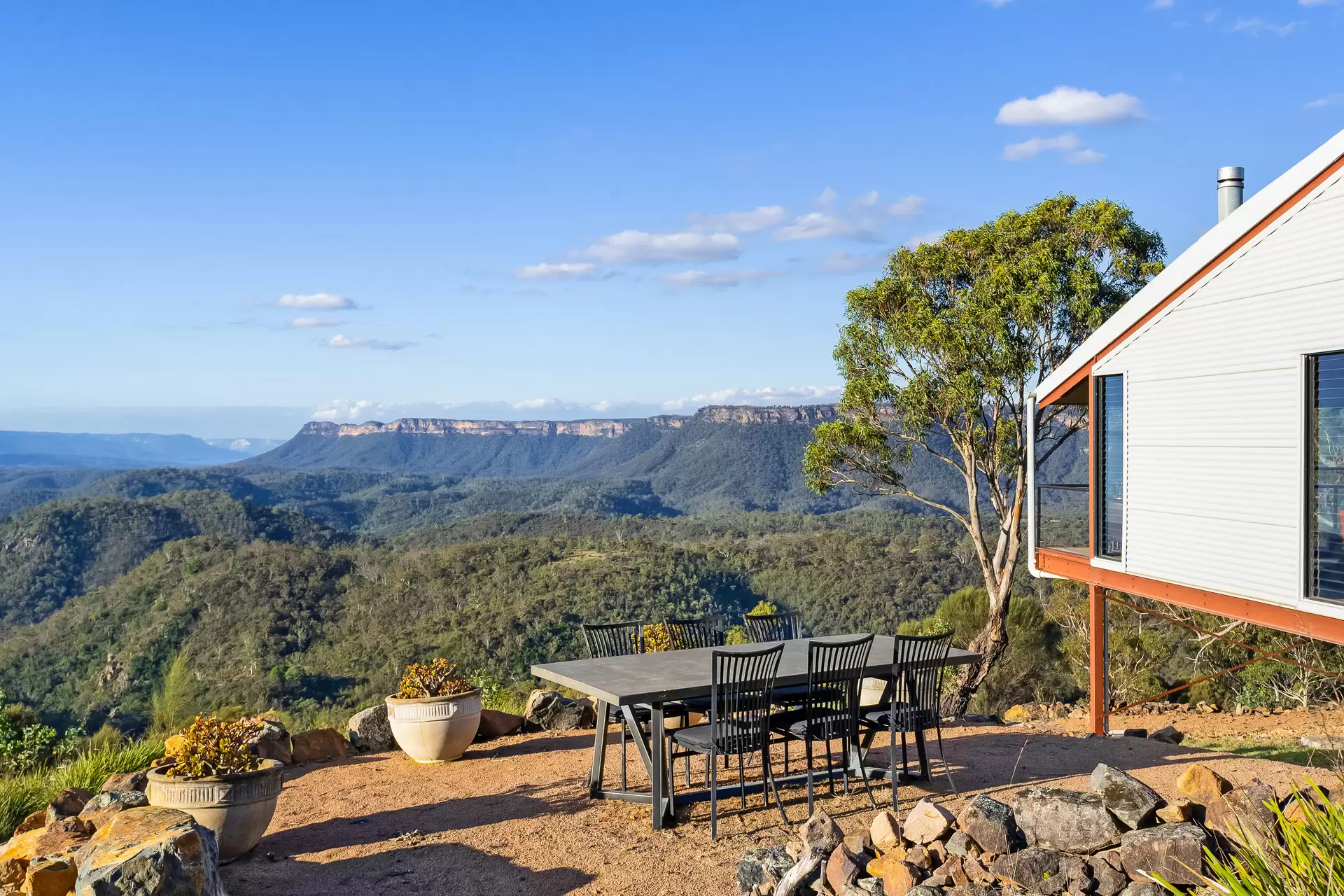 Bullio Sold by Drew Lindsay Sotheby's International Realty - image 18
