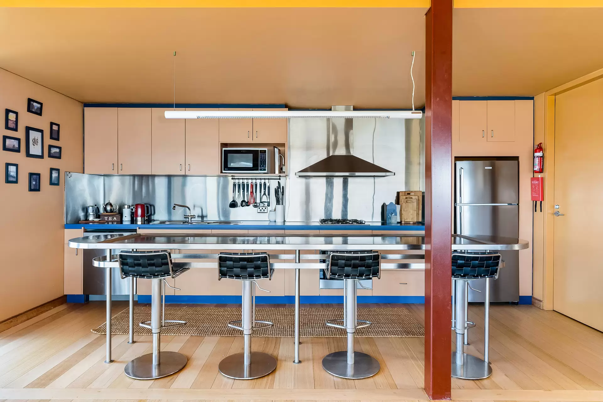 Bullio Sold by Drew Lindsay Sotheby's International Realty - image 3