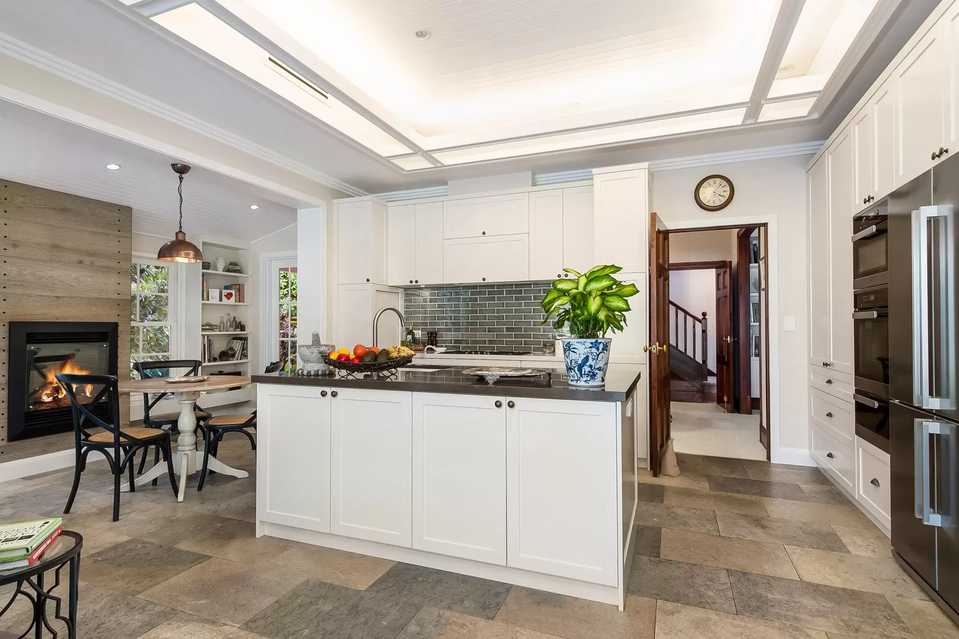 7-9 Oldbury Street, Berrima Sold by Drew Lindsay Sotheby's International Realty - image 4