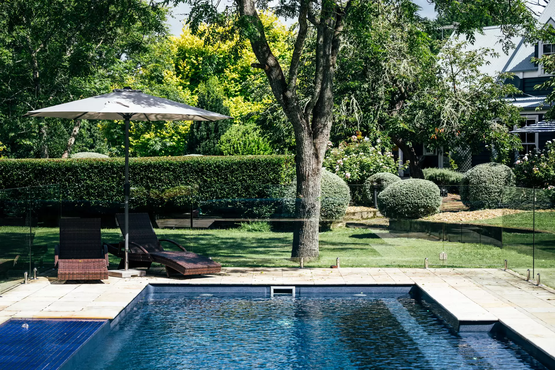 60 Middle Road, Exeter Sold by Drew Lindsay Sotheby's International Realty - image 2