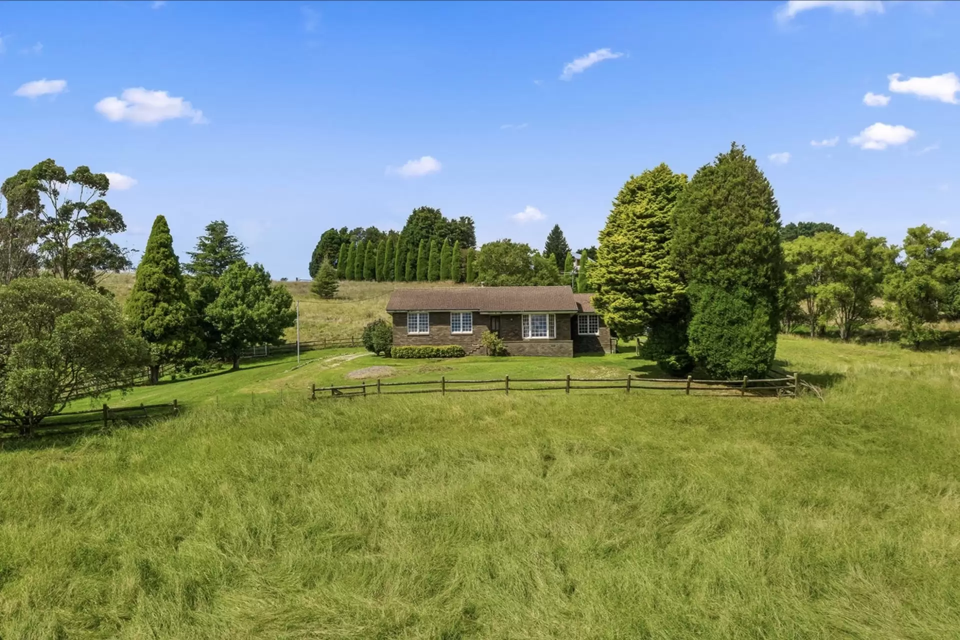 980 Range Road, Glenquarry Sold by Drew Lindsay Sotheby's International Realty - image 4