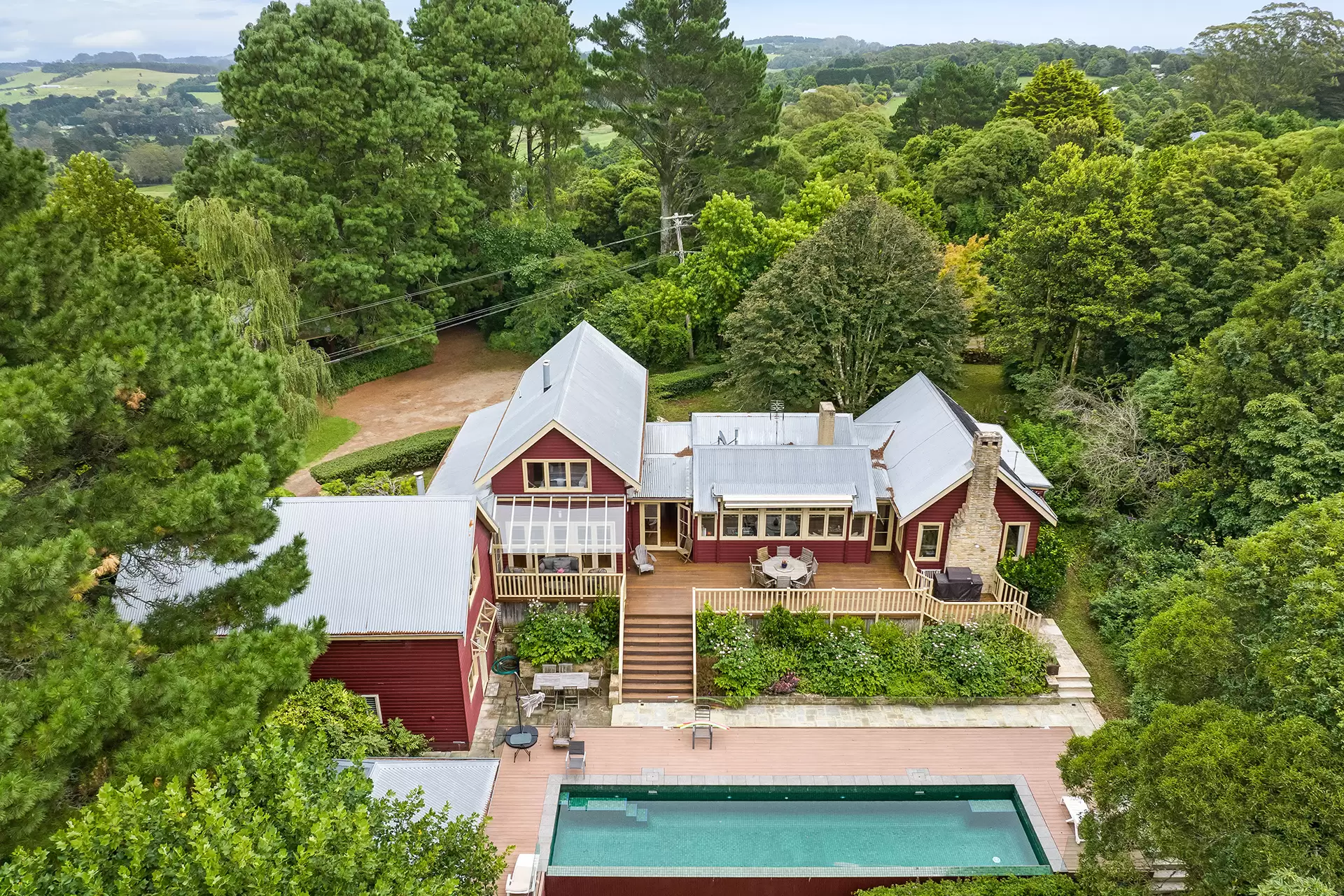 53 Missingham Parade, Robertson Sold by Drew Lindsay Sotheby's International Realty - image 1