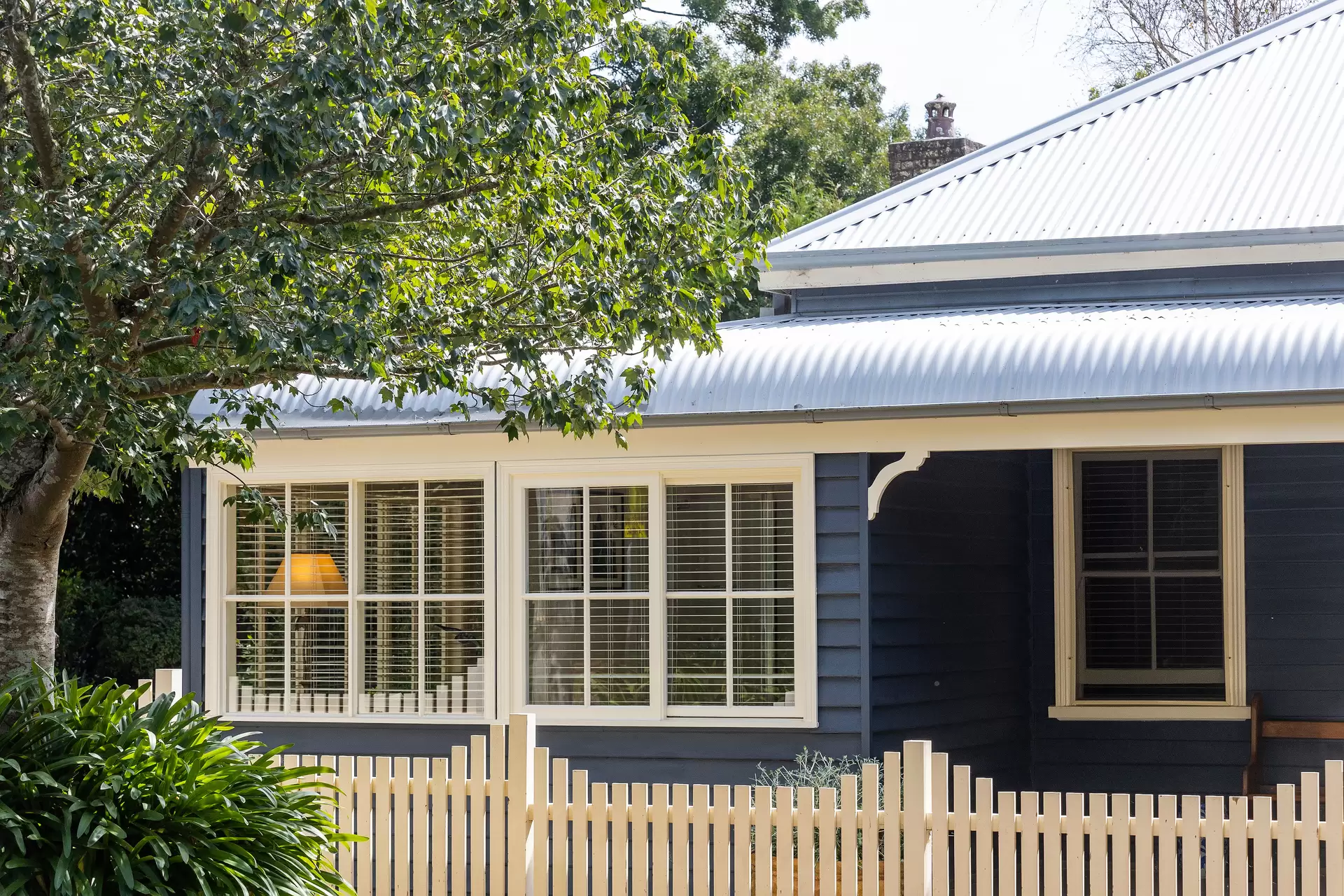 8-10 Hoddle Street, Burrawang Sold by Drew Lindsay Sotheby's International Realty - image 2