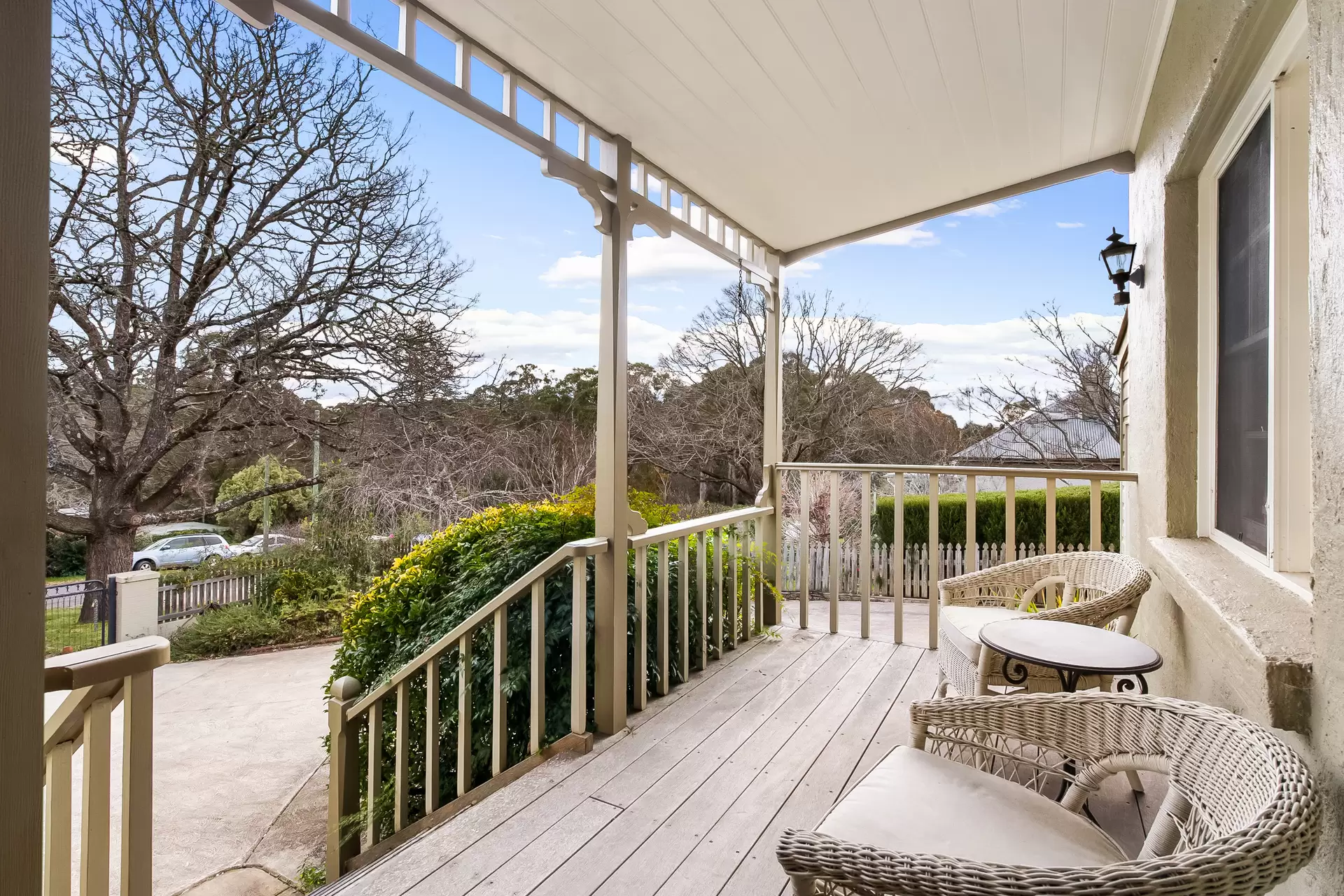 8 Wingecarribee Street, Berrima Sold by Drew Lindsay Sotheby's International Realty - image 3