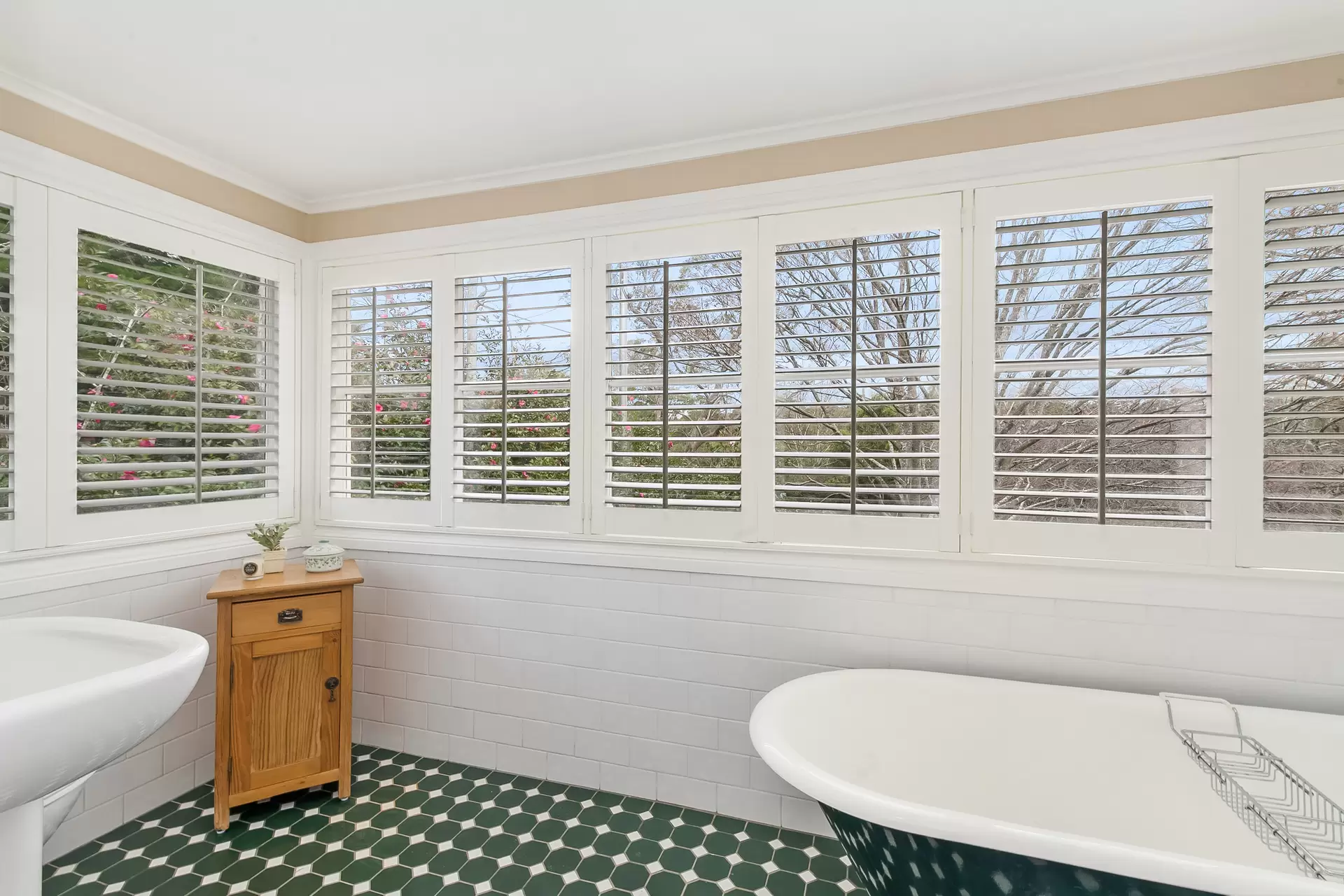 8 Wingecarribee Street, Berrima Sold by Drew Lindsay Sotheby's International Realty - image 13