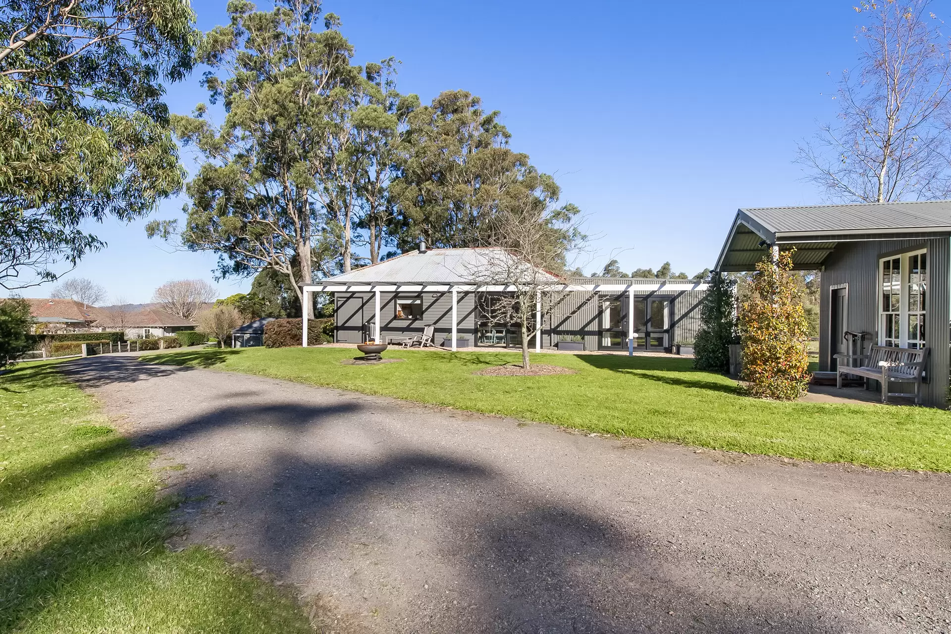 75 Spring Hill Road, Woodlands Sold by Drew Lindsay Sotheby's International Realty - image 16