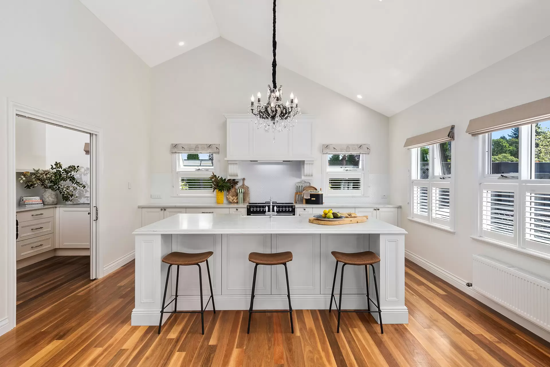 22 Holly Road, Burradoo Sold by Drew Lindsay Sotheby's International Realty - image 4