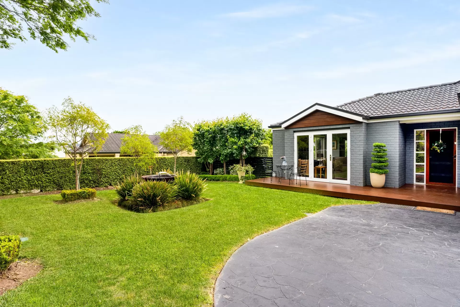 10 Mairinger Crescent, Bowral Sold by Drew Lindsay Sotheby's International Realty - image 3