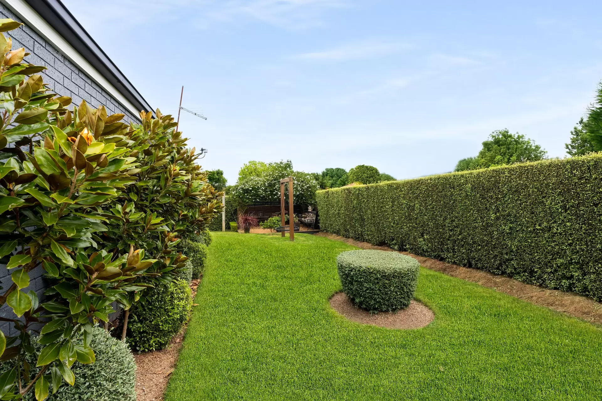 10 Mairinger Crescent, Bowral Sold by Drew Lindsay Sotheby's International Realty - image 16