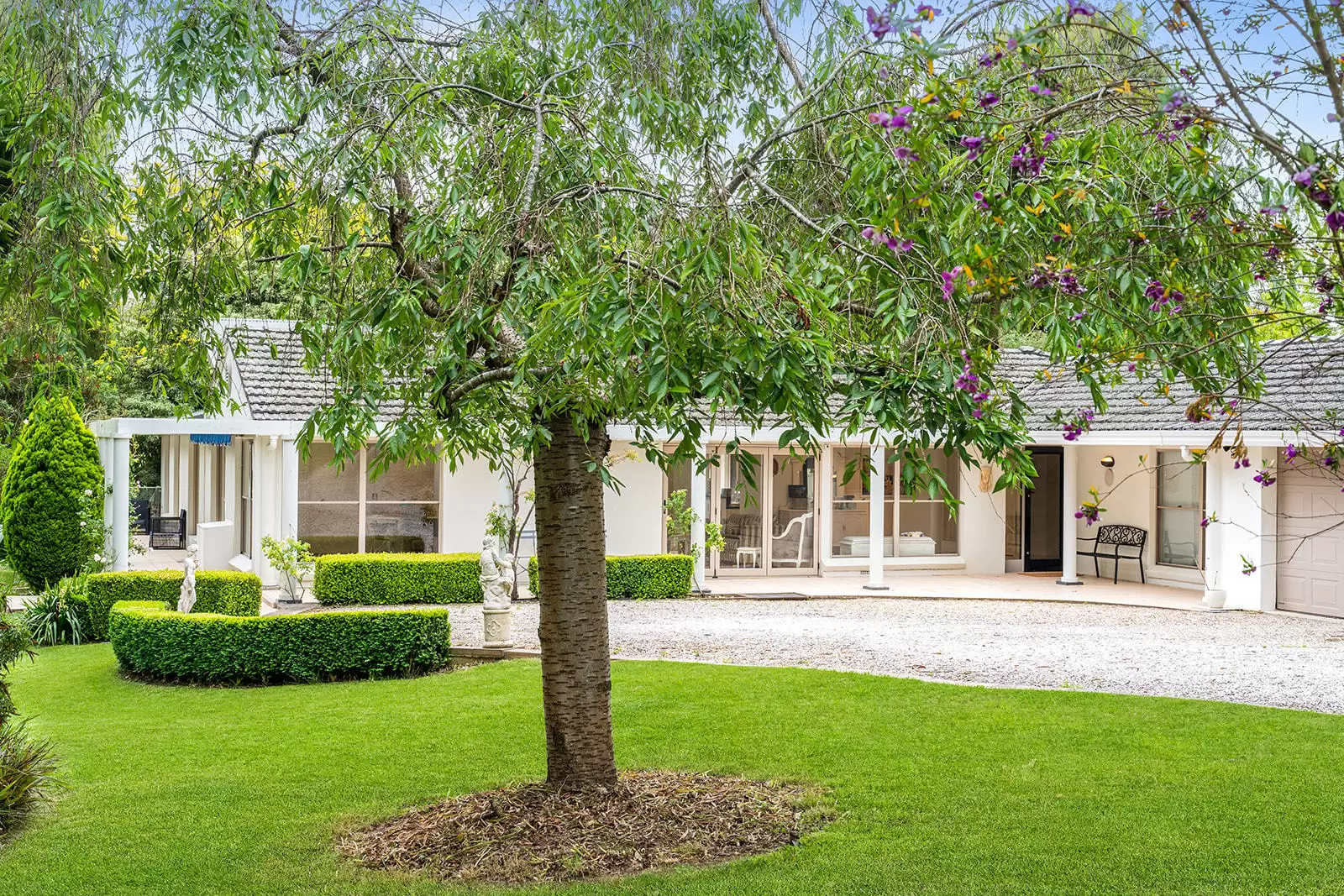 20 Hopewood Road, Bowral Sold by Drew Lindsay Sotheby's International Realty - image 4