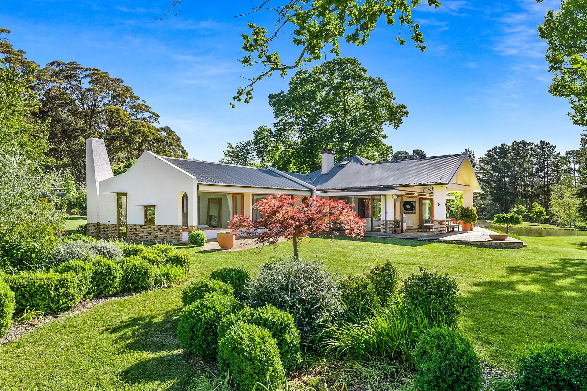 1035 Meryla Road, Meryla Sold by Drew Lindsay Sotheby's International Realty - image 1