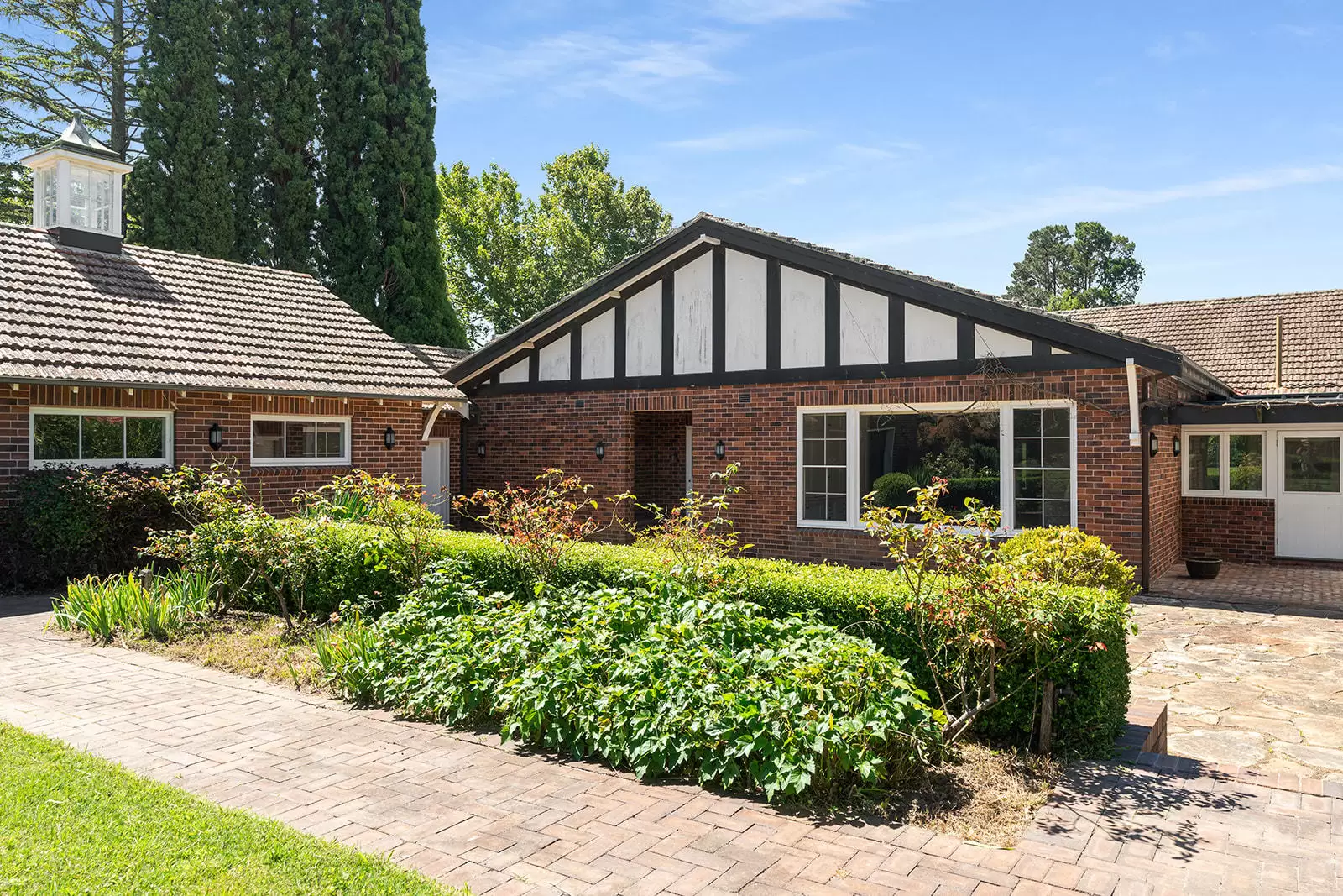11 Links Road, Burradoo Sold by Drew Lindsay Sotheby's International Realty - image 5