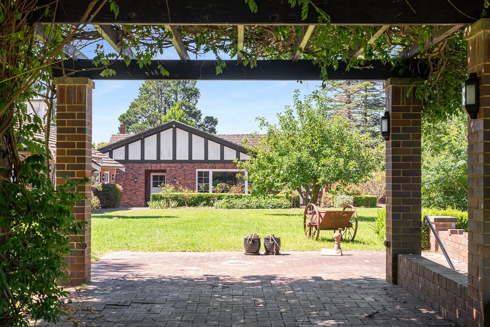 11 Links Road, Burradoo Sold by Drew Lindsay Sotheby's International Realty - image 19