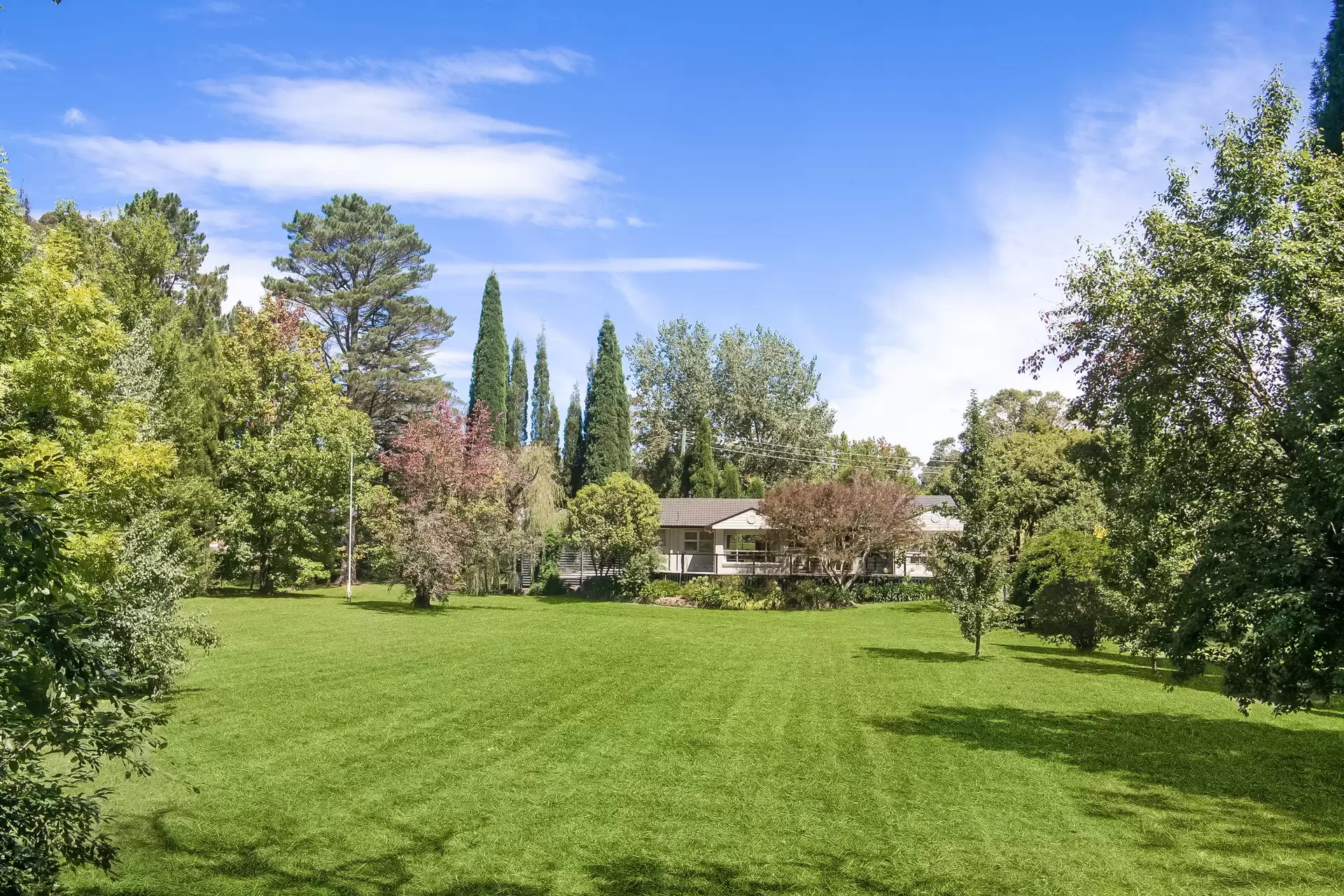 6 Holly Road, Burradoo Sold by Drew Lindsay Sotheby's International Realty - image 1
