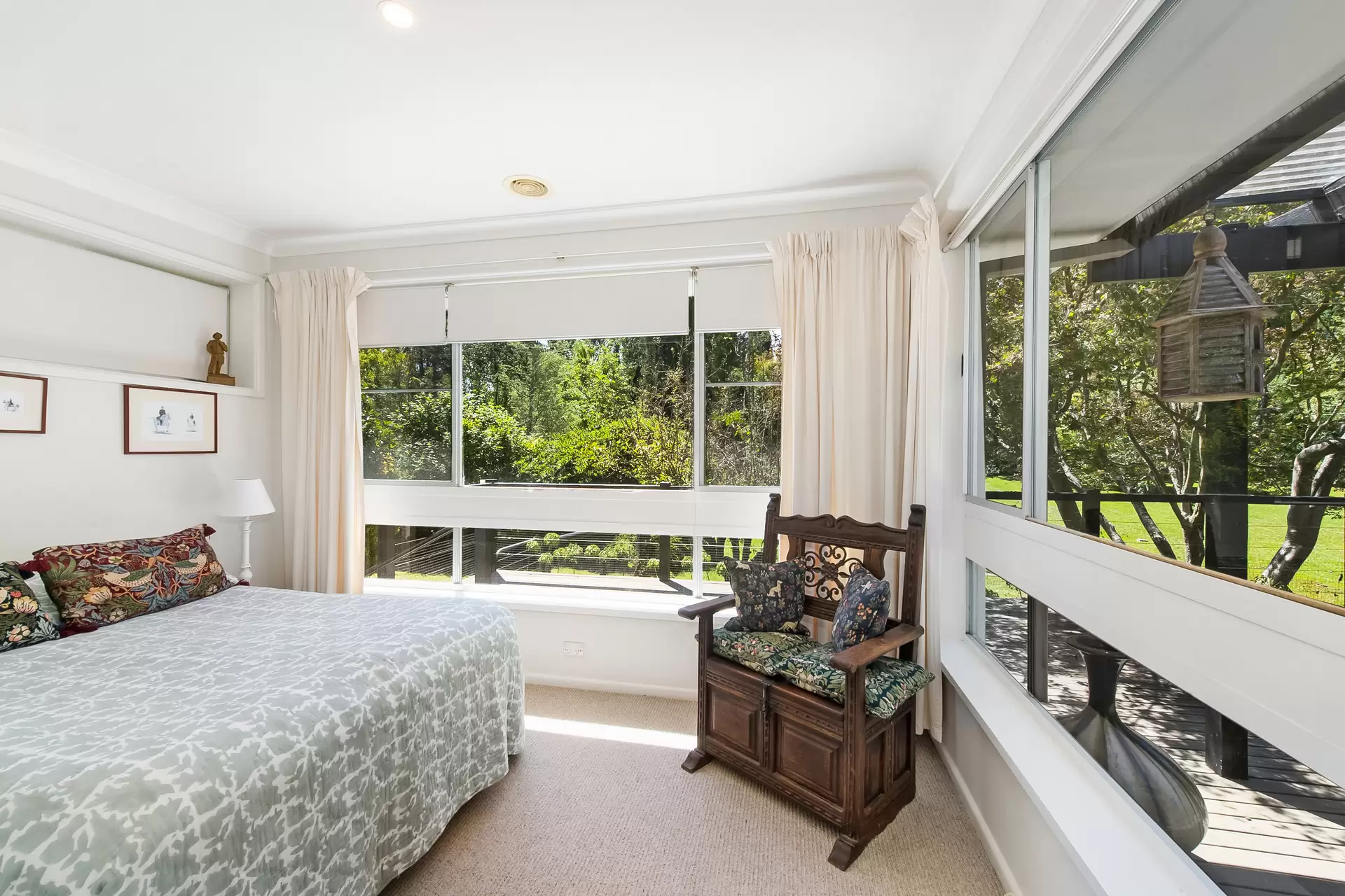 6 Holly Road, Burradoo Sold by Drew Lindsay Sotheby's International Realty - image 8