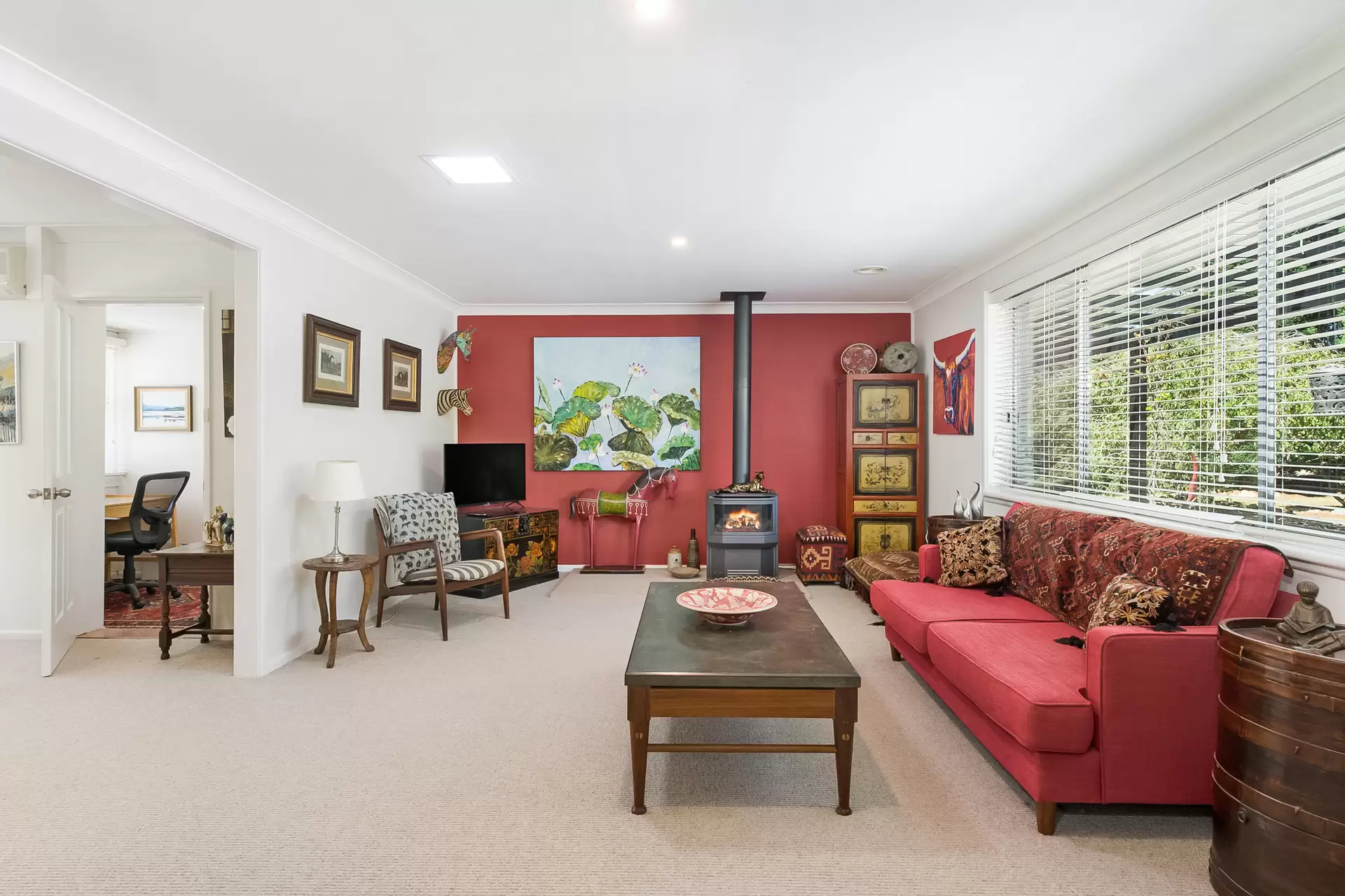6 Holly Road, Burradoo Sold by Drew Lindsay Sotheby's International Realty - image 4