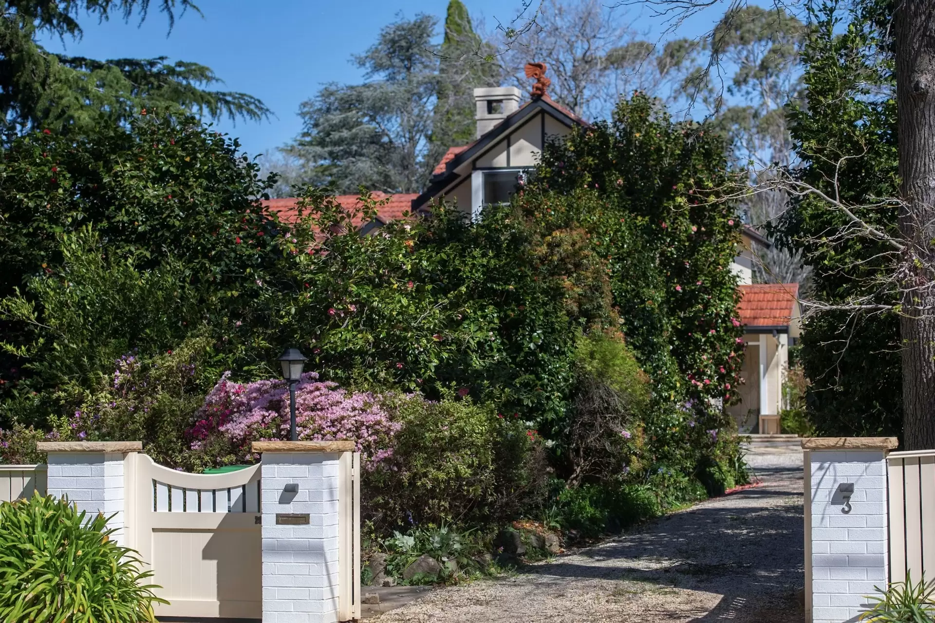 3 Church Street, Bowral Sold by Drew Lindsay Sotheby's International Realty - image 1